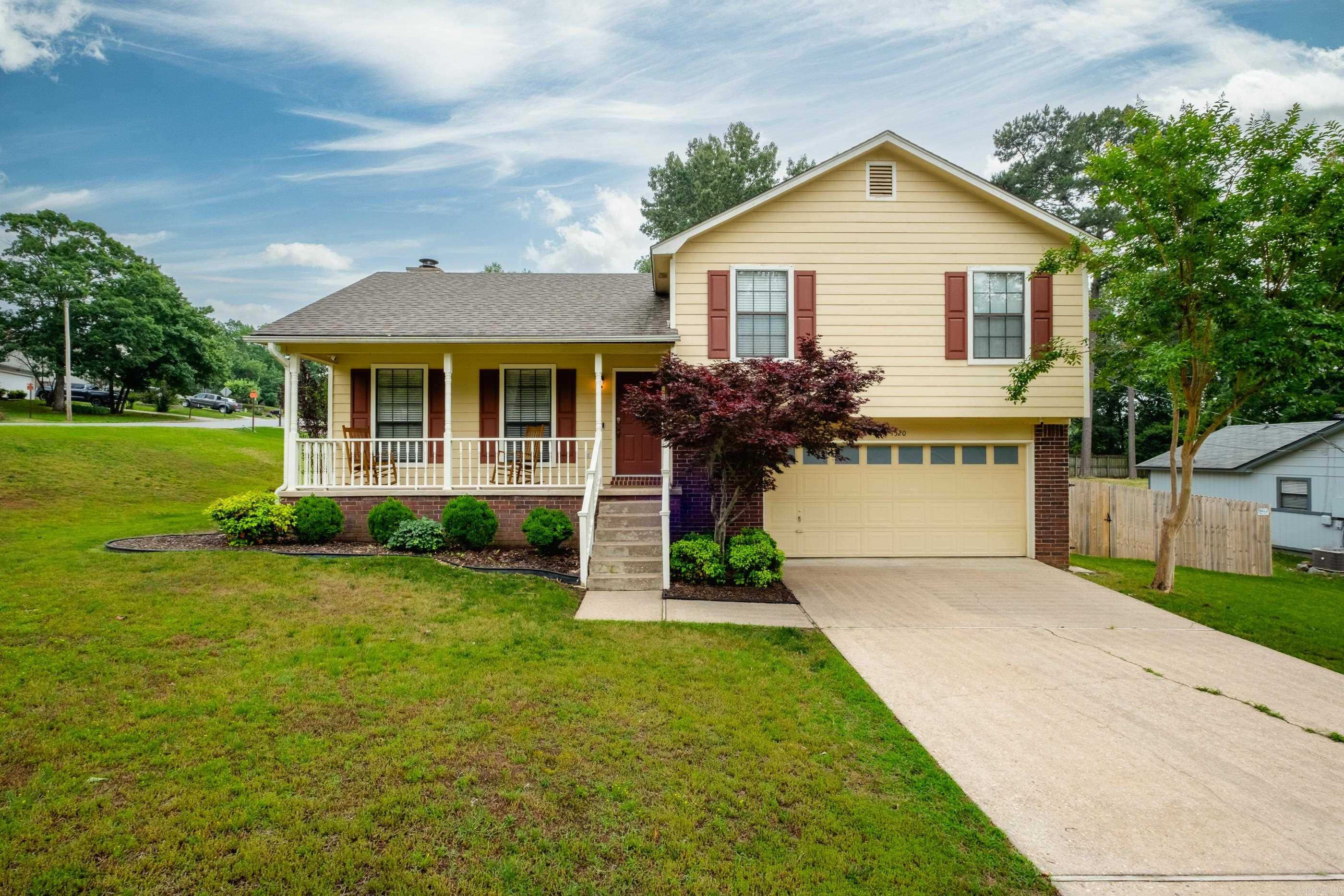 1520  Calgary  Little Rock, AR