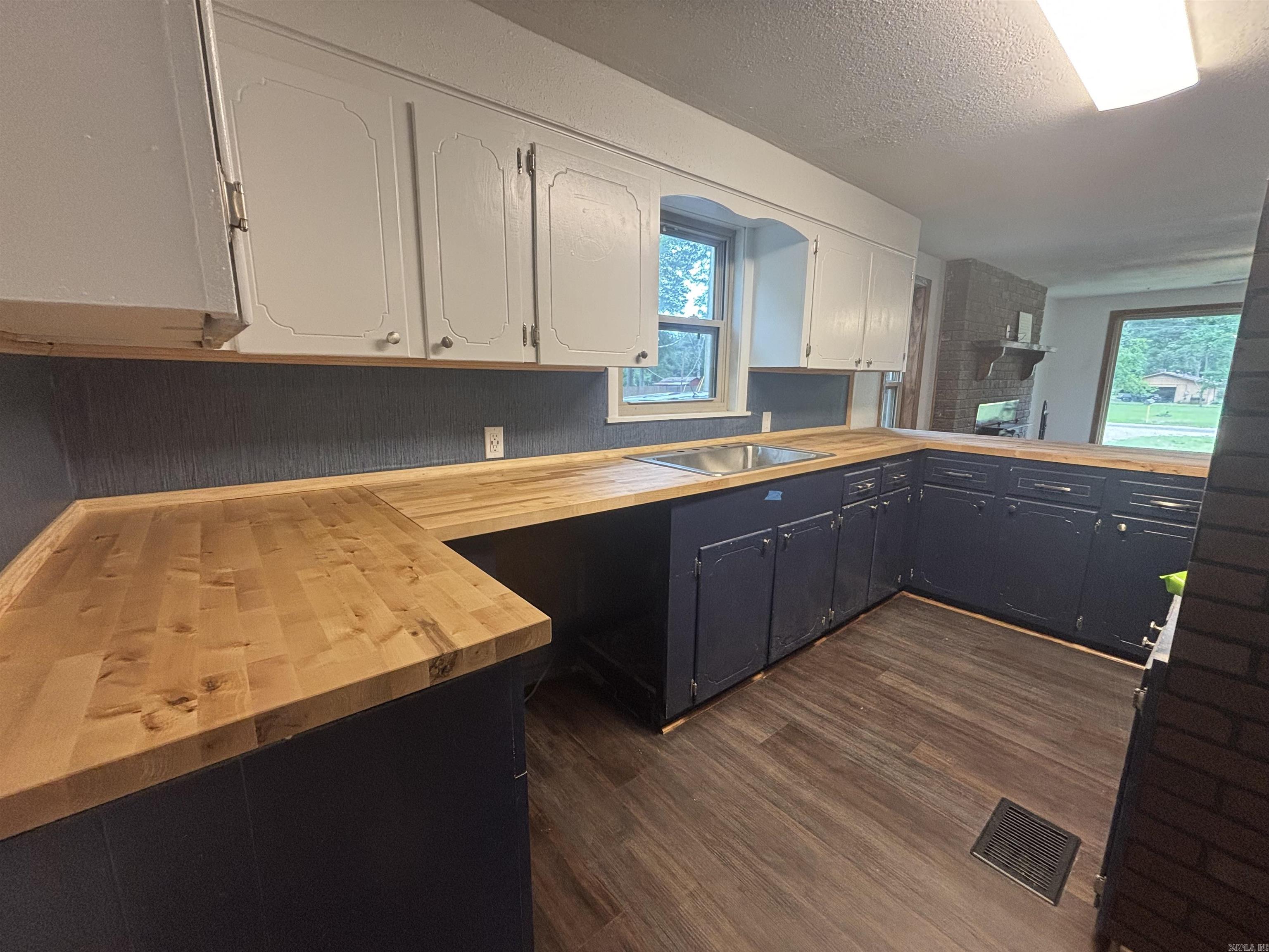 180  Ouachita 404  Harmony Grove, AR