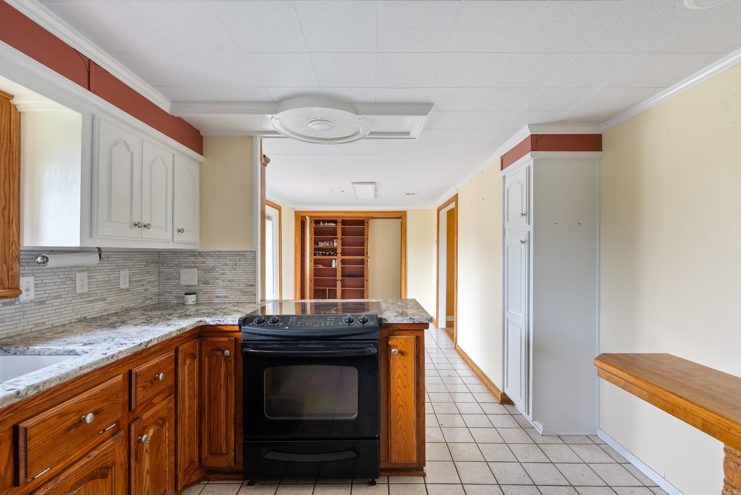 27912 W Highway 16  Jerusalem, AR