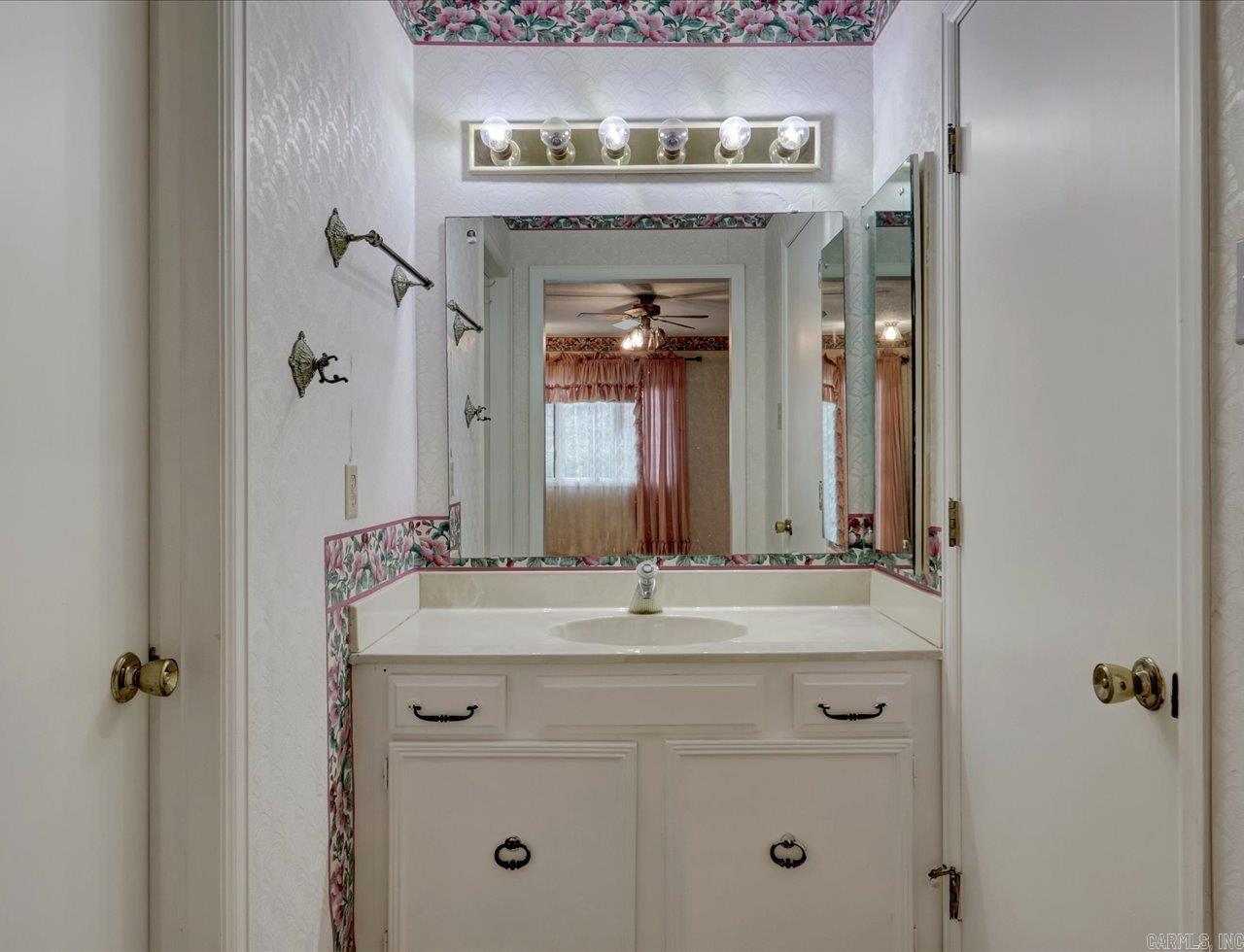 509  Belvedere  Hot Springs, AR