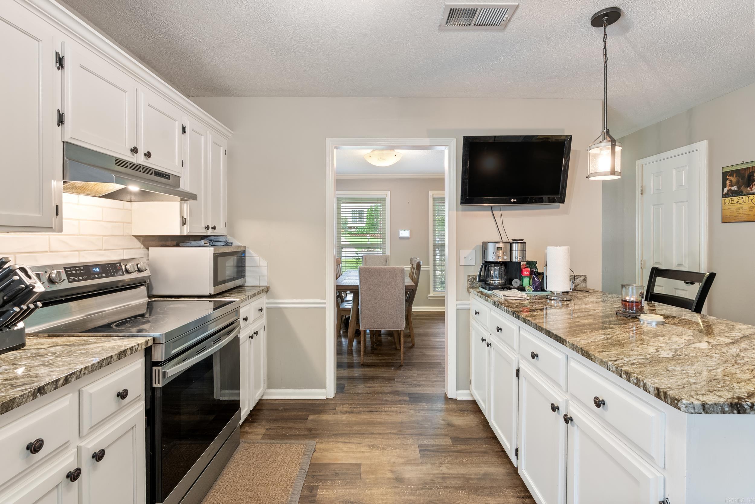 40  High Timber  Maumelle, AR