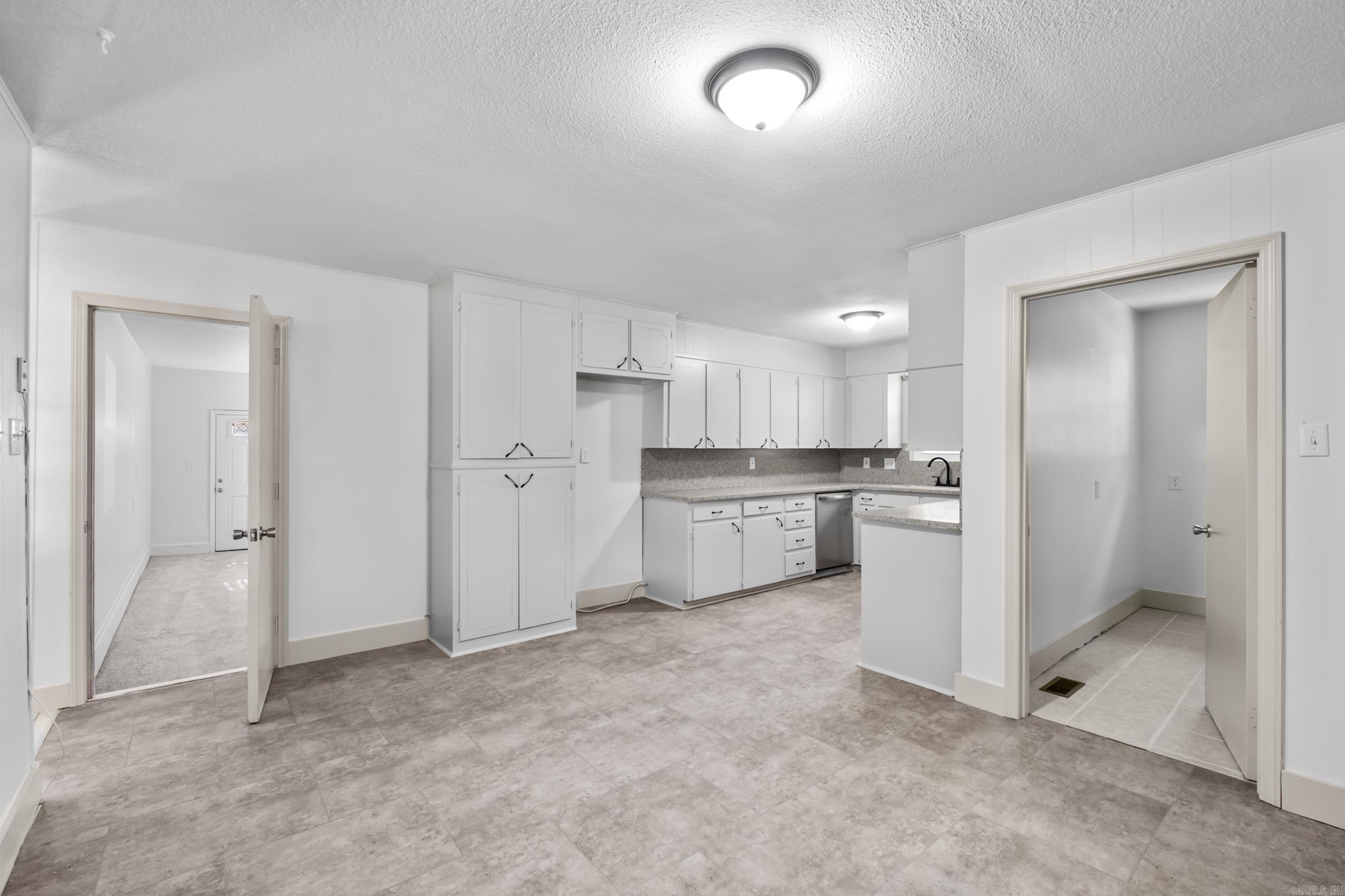 36  Single Oaks  Sherwood, AR