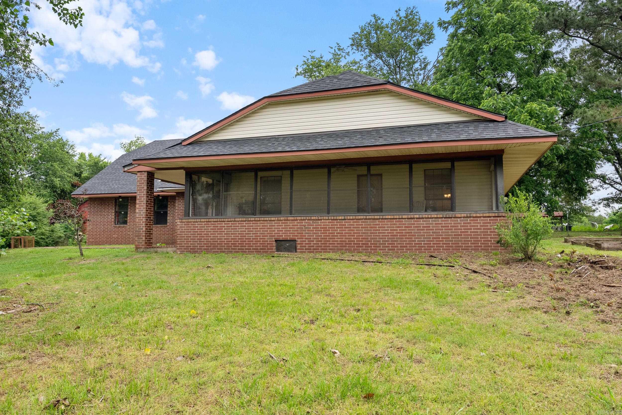 284  Highway 124 W  Damascus, AR
