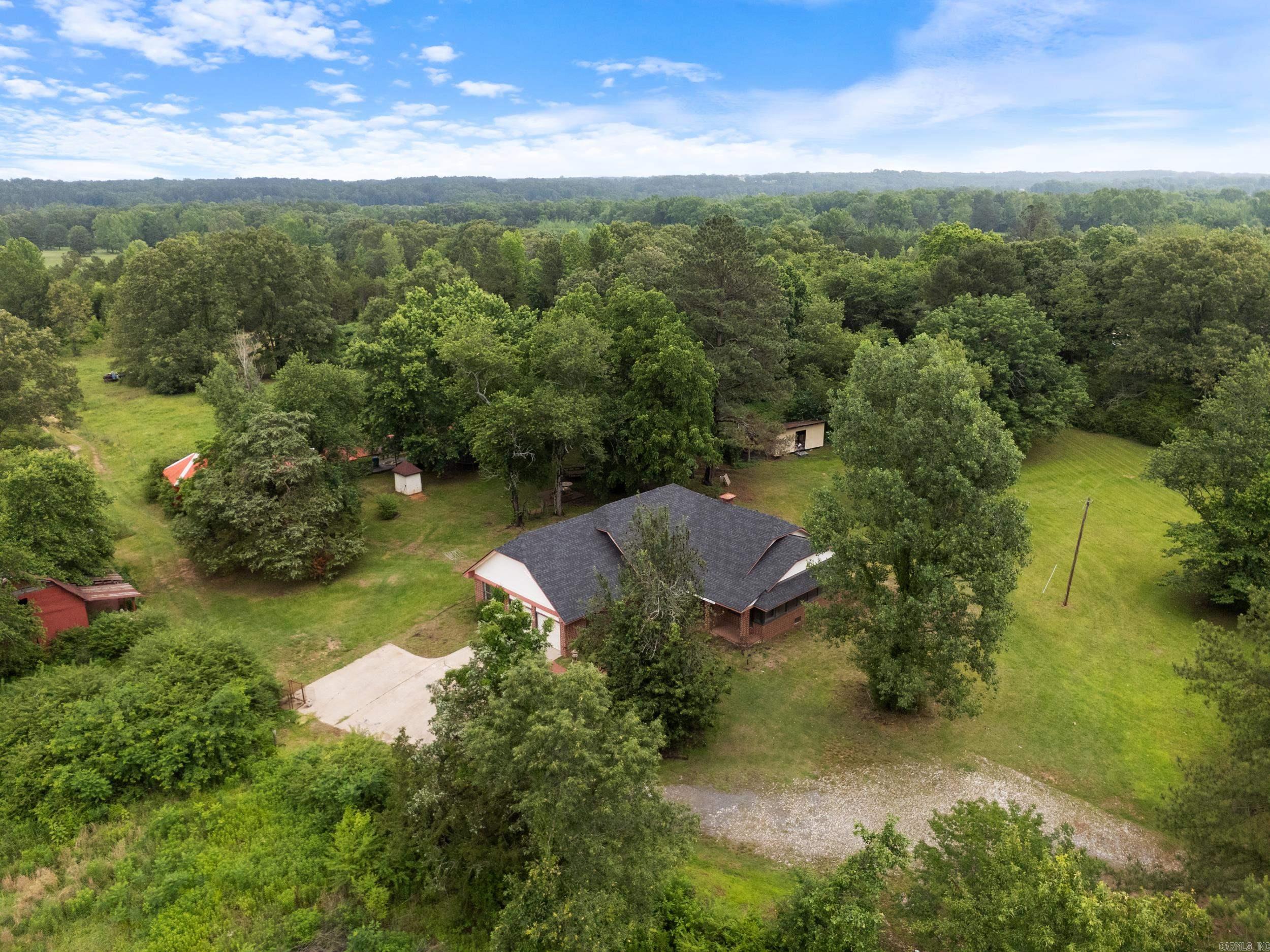 284  Highway 124 W  Damascus, AR
