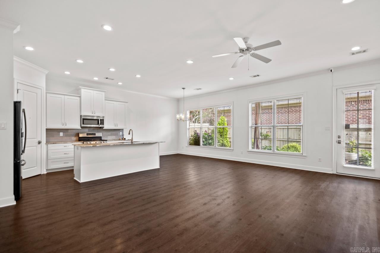 425  Valley Ranch  Little Rock, AR