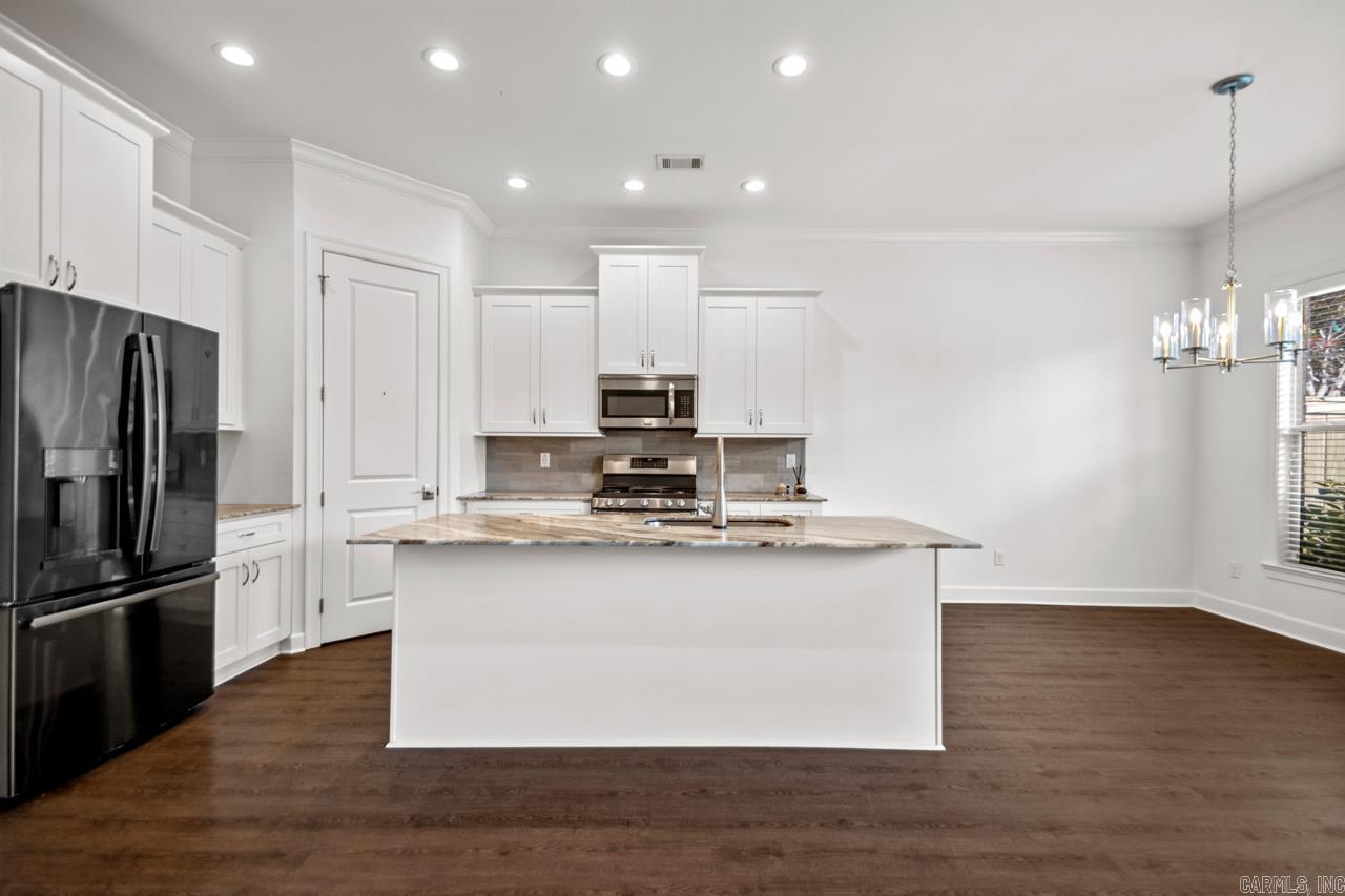 425  Valley Ranch  Little Rock, AR