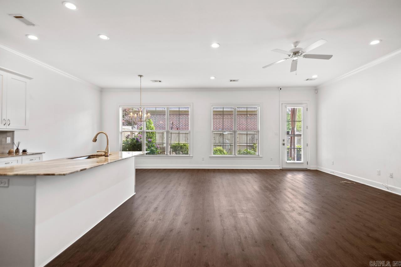 425  Valley Ranch  Little Rock, AR