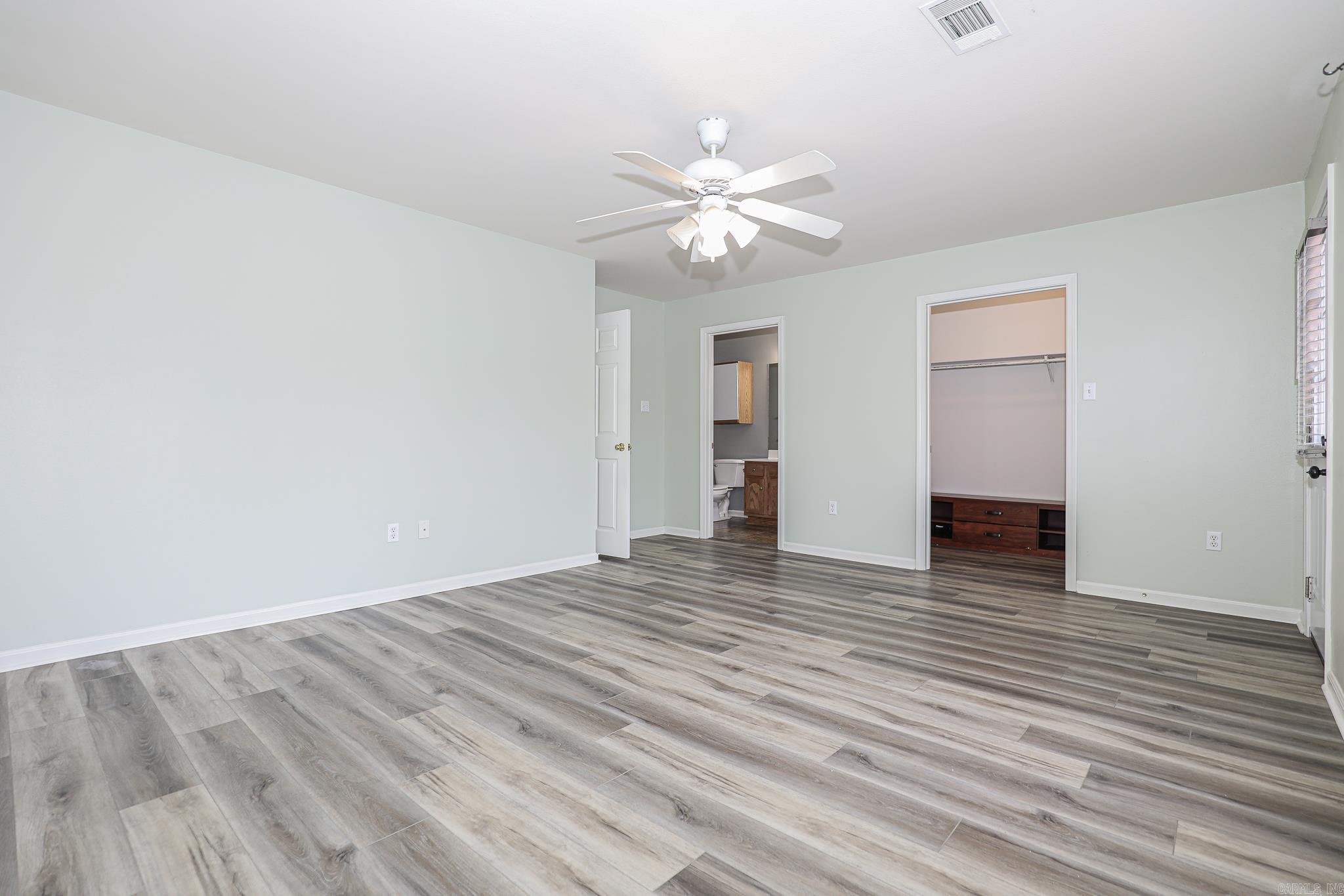 2203  Cedar Ridge  Benton, AR
