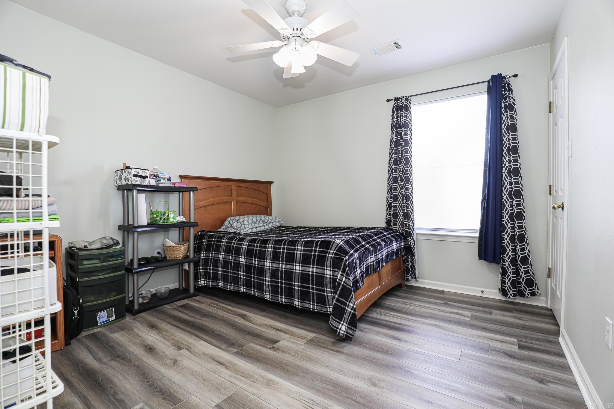 2203  Cedar Ridge  Benton, AR