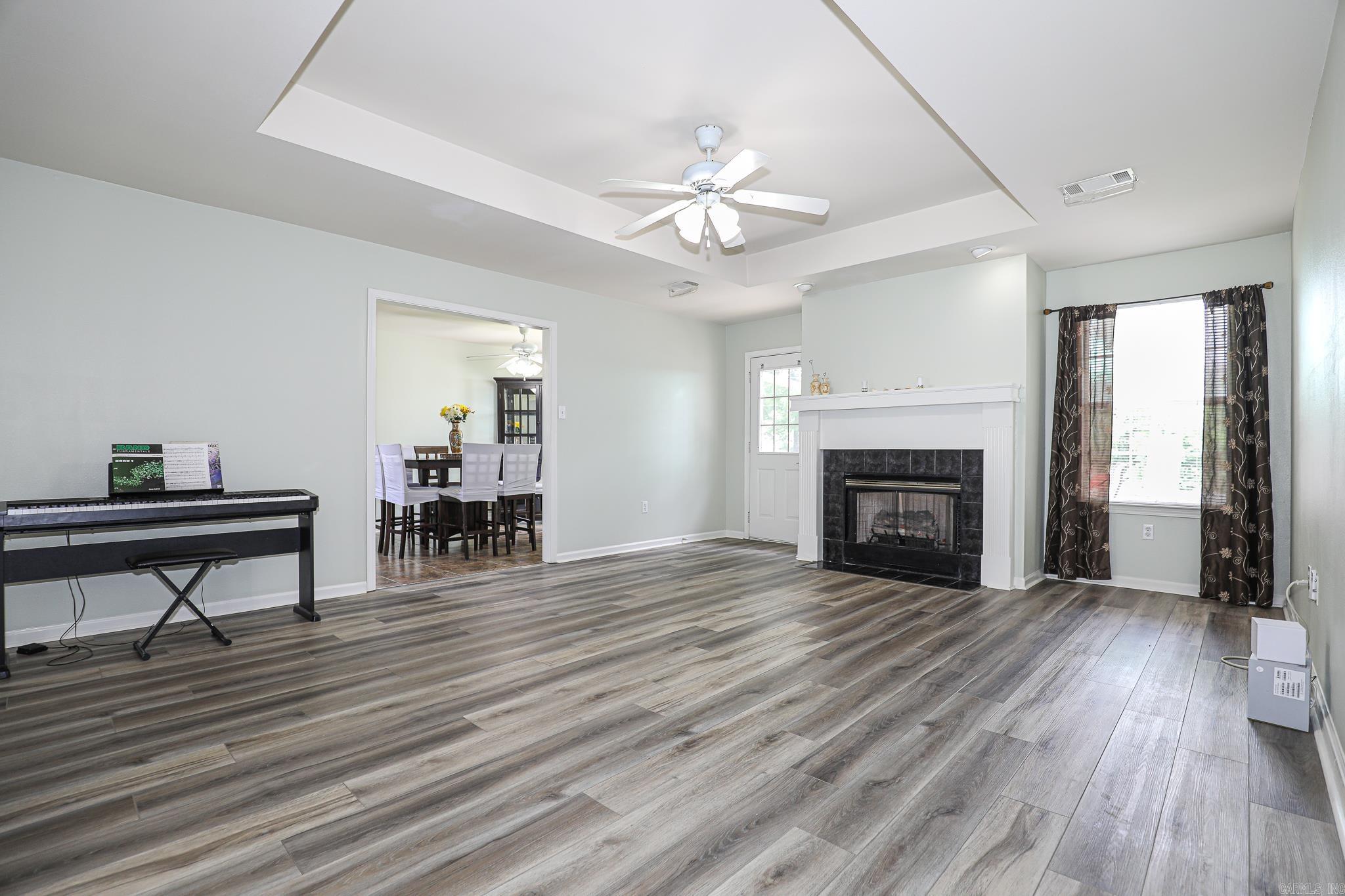 2203  Cedar Ridge  Benton, AR