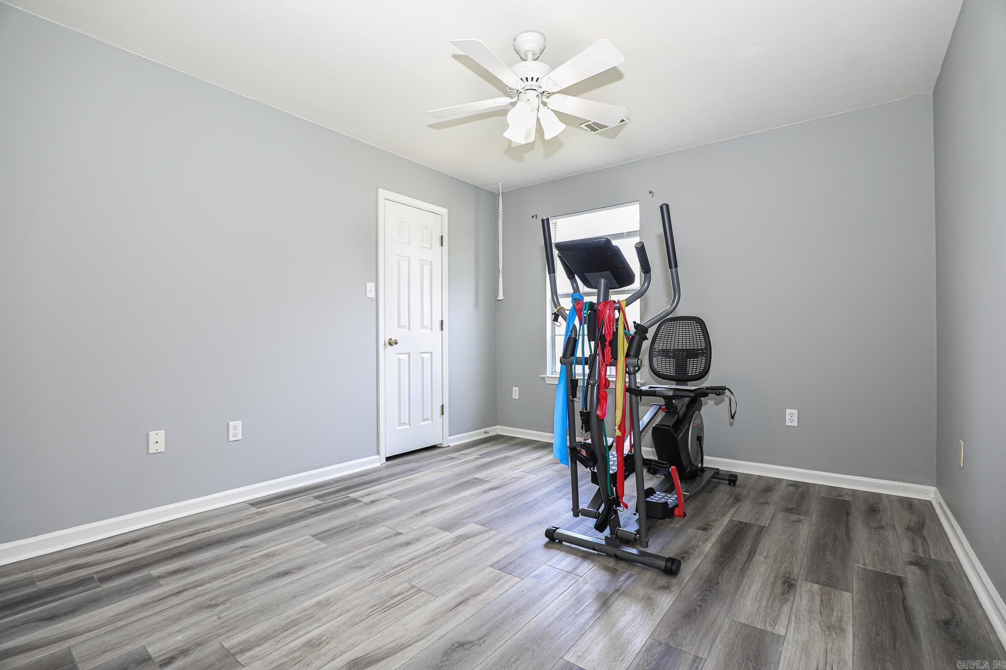 2203  Cedar Ridge  Benton, AR