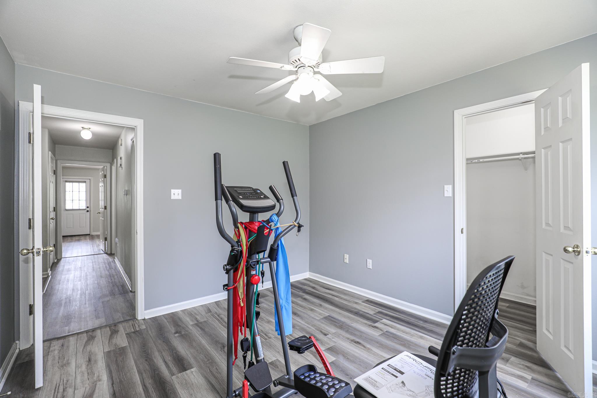2203  Cedar Ridge  Benton, AR