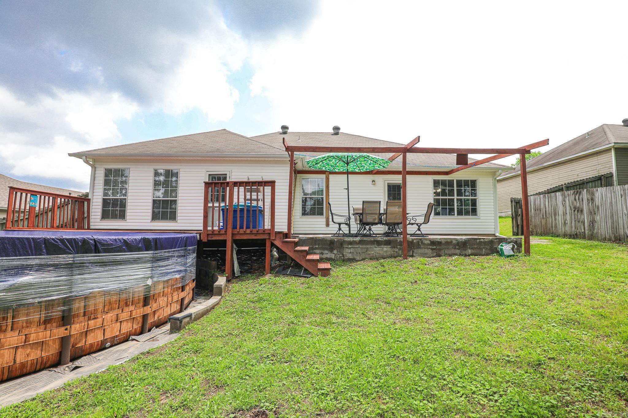2203  Cedar Ridge  Benton, AR