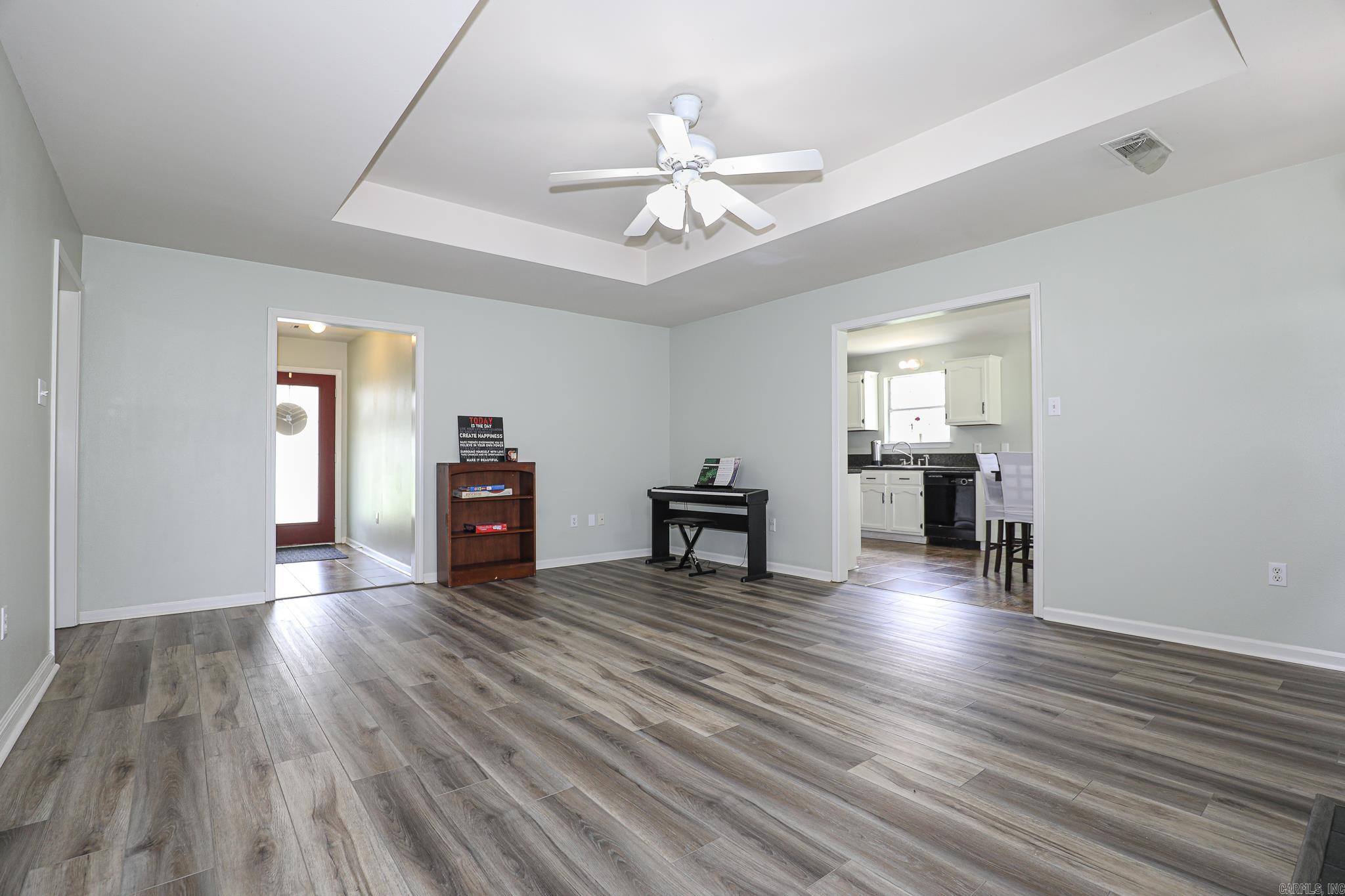 2203  Cedar Ridge  Benton, AR