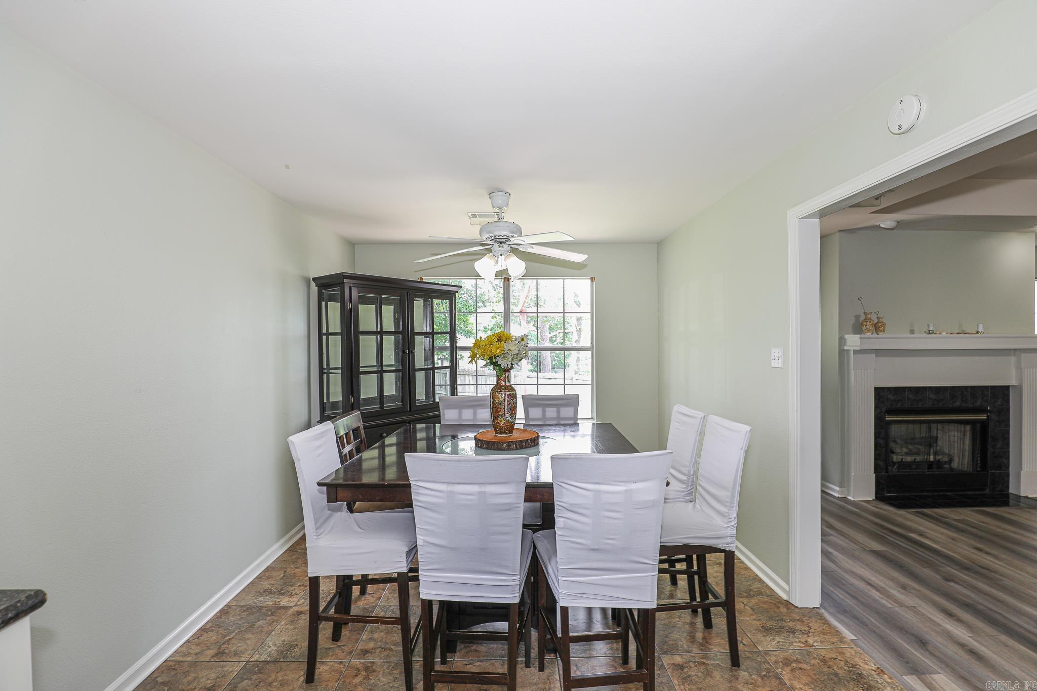 2203  Cedar Ridge  Benton, AR