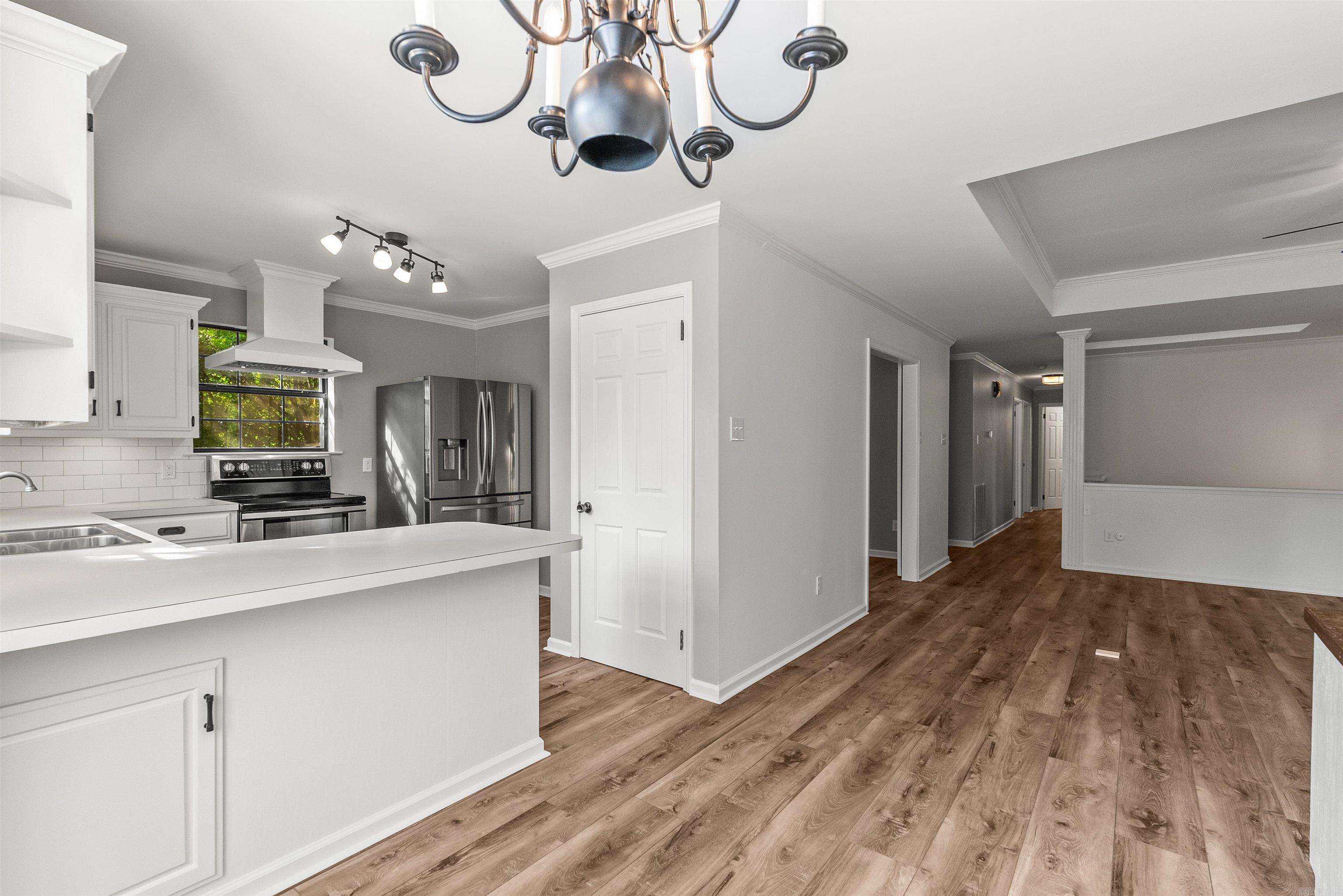 2102  Peach Tree  Little Rock, AR