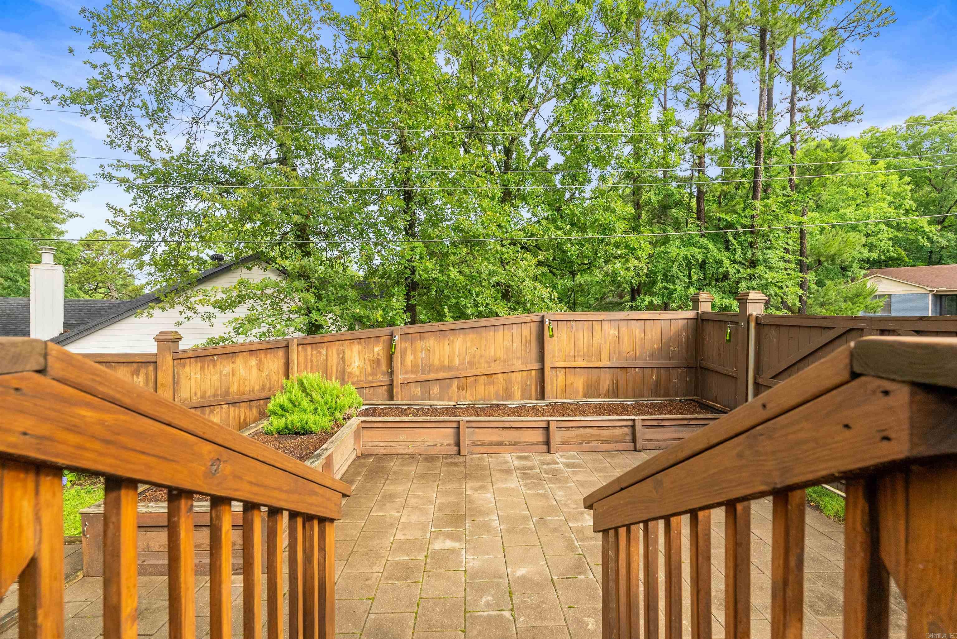2102  Peach Tree  Little Rock, AR