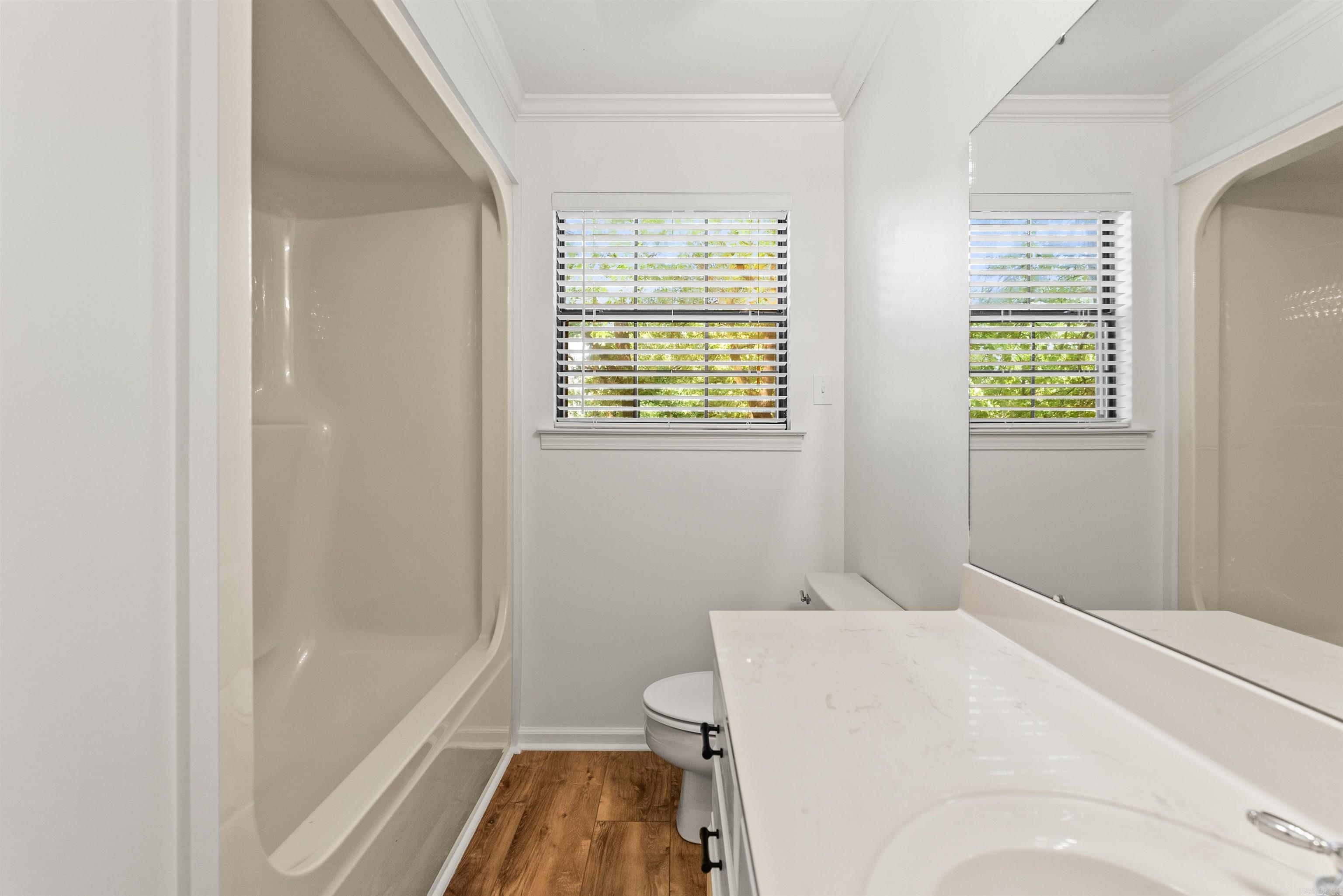 2102  Peach Tree  Little Rock, AR