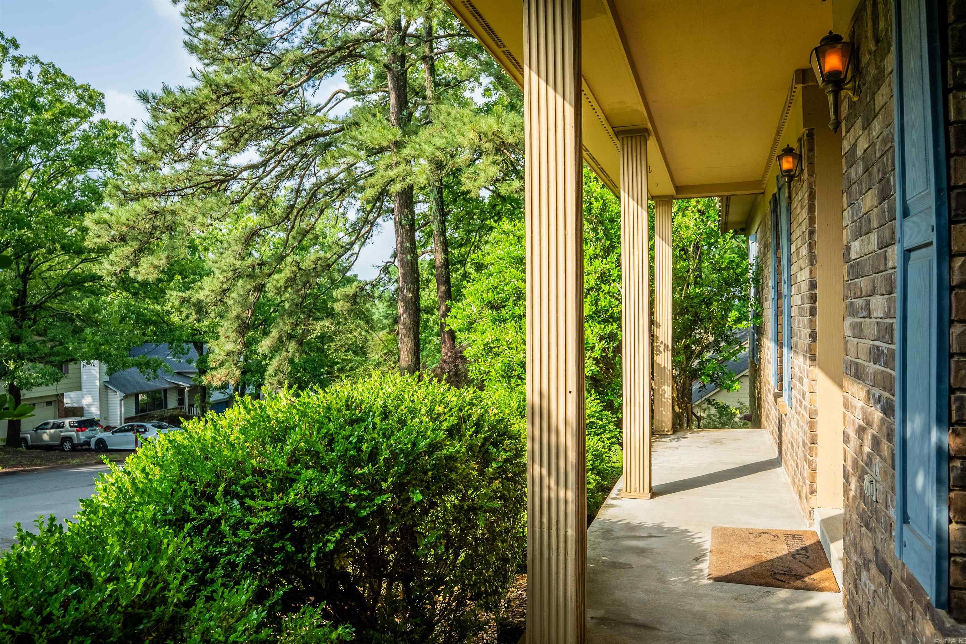 2102  Peach Tree  Little Rock, AR