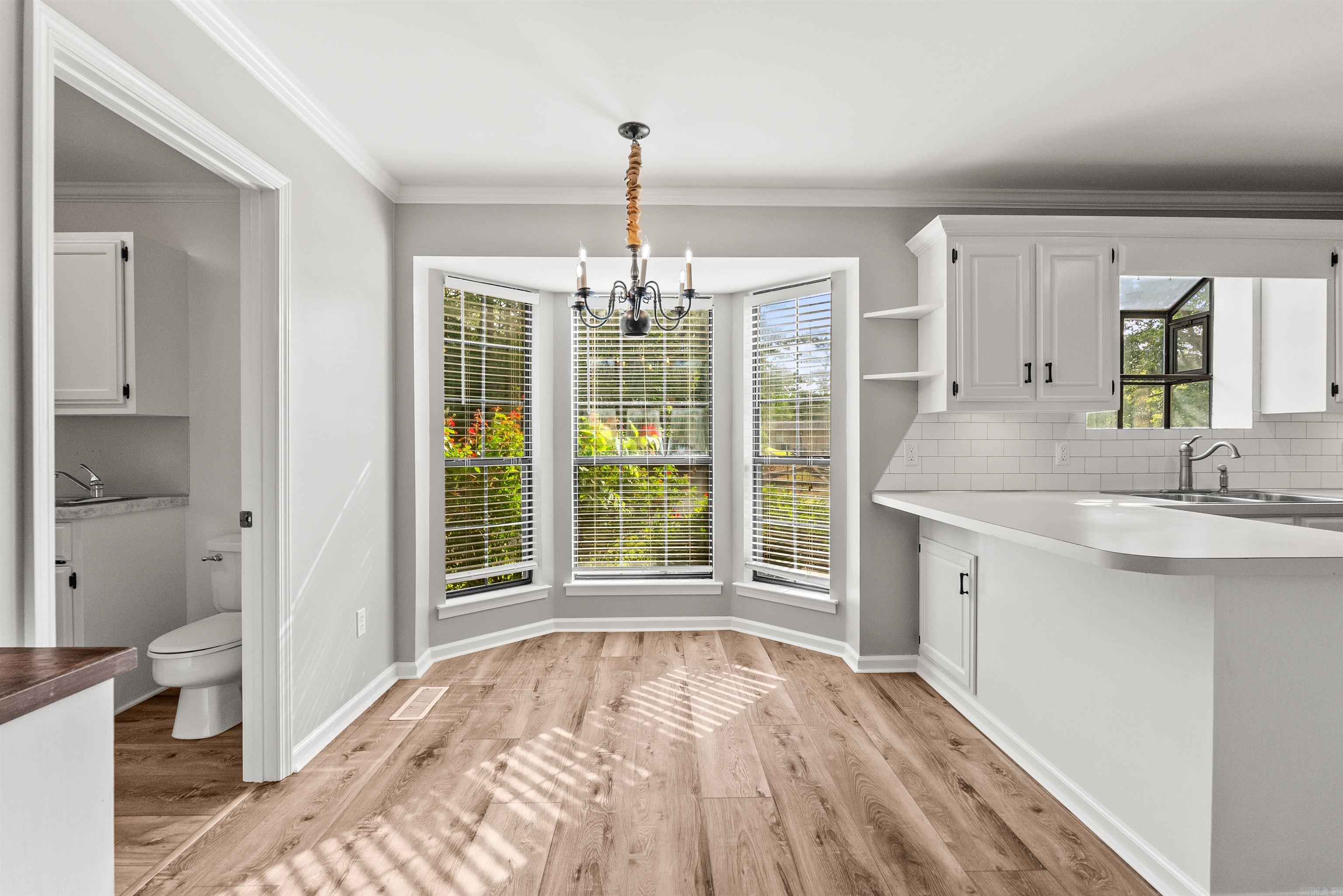 2102  Peach Tree  Little Rock, AR