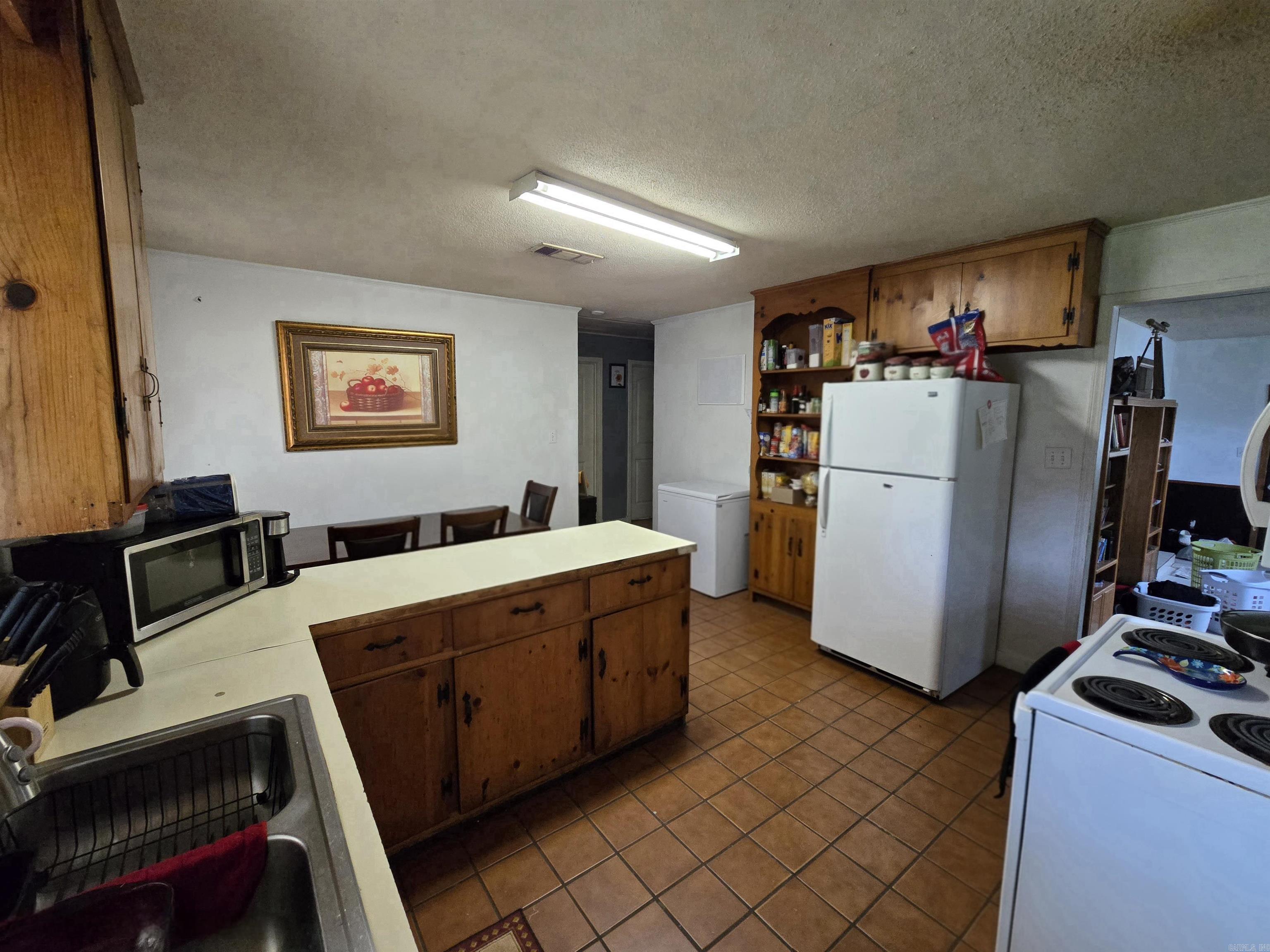 1020  Pioneer Rd  Searcy, AR