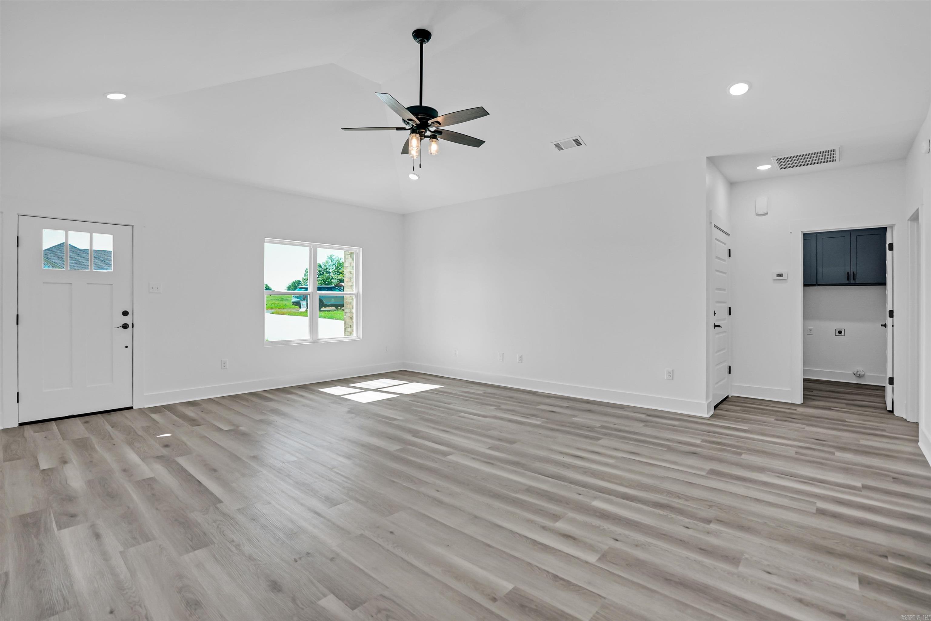 20  High Point  Greenbrier, AR