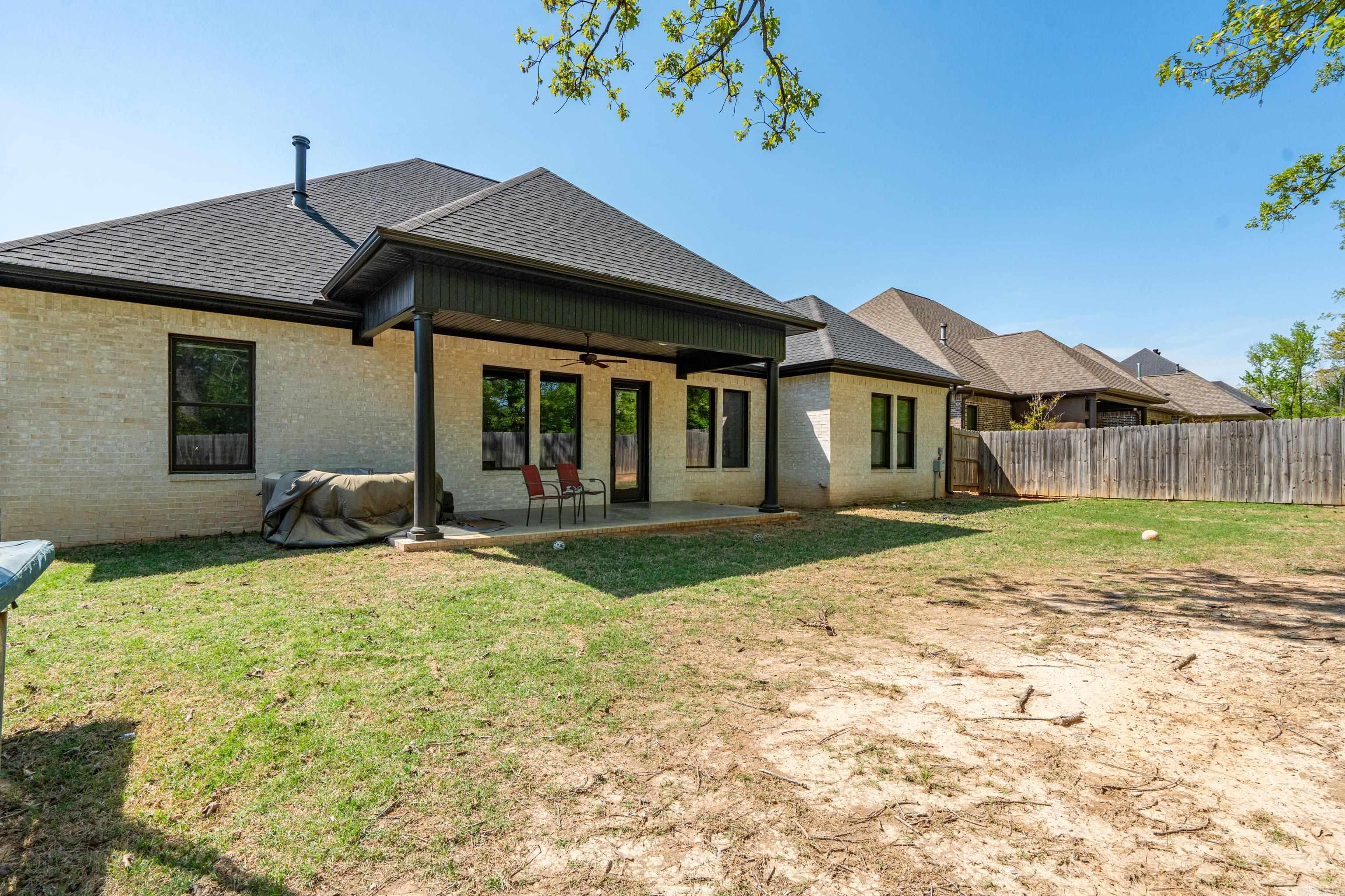 277  Arlington Park  Hot Springs, AR