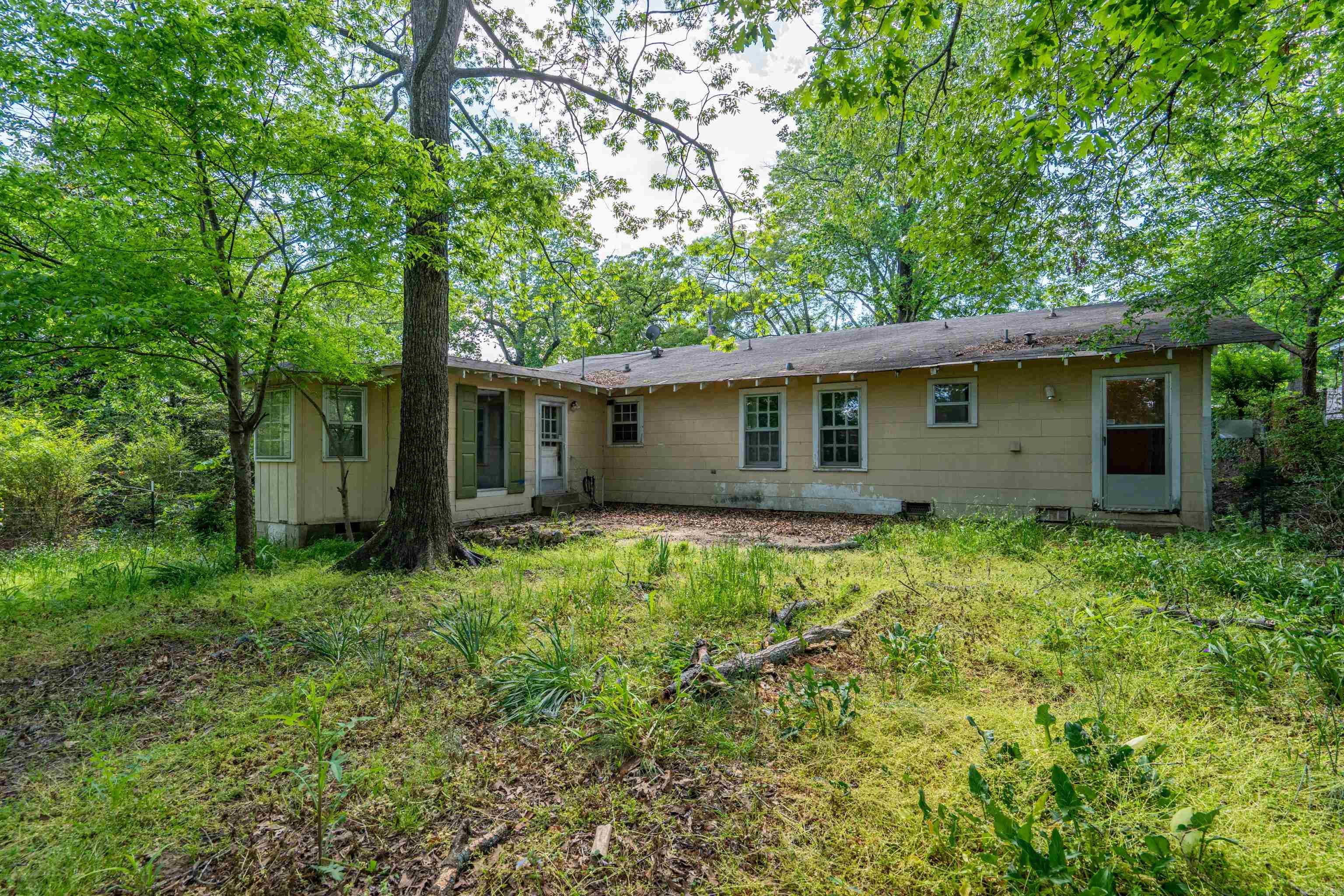 307  First  Hot Springs, AR