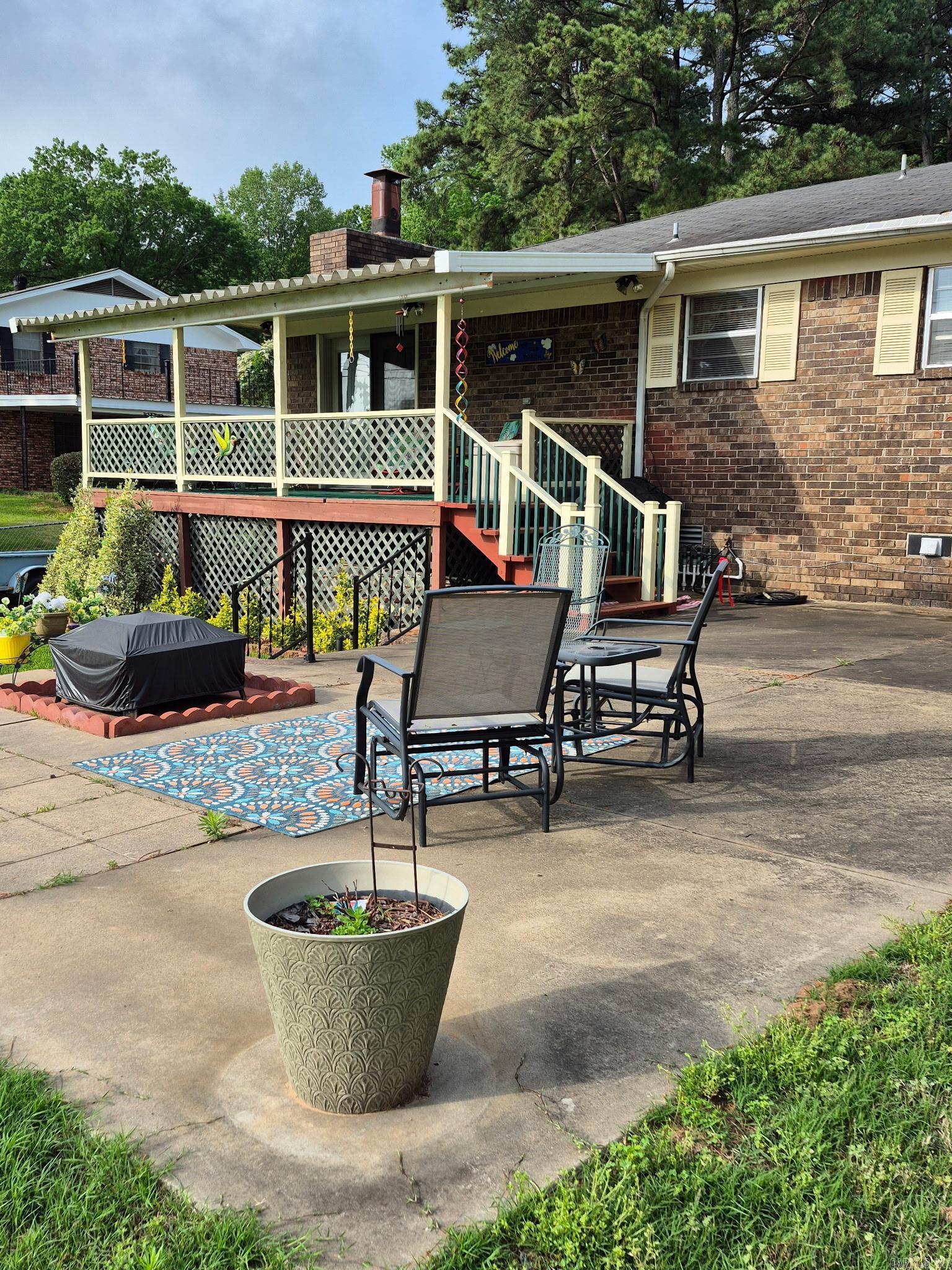 210  Mockingbird  Russellville, AR