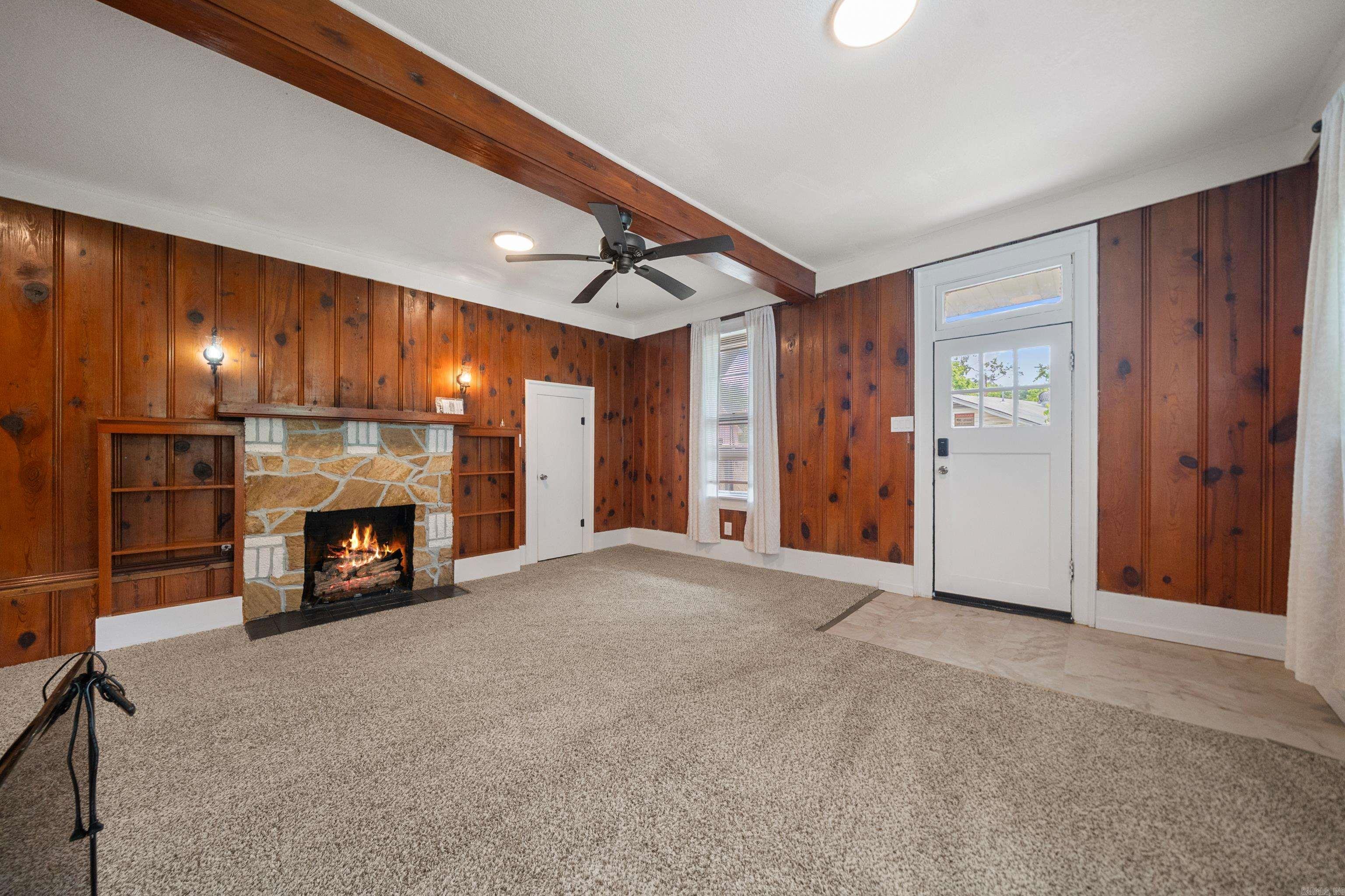 169  Crest  Hot Springs, AR