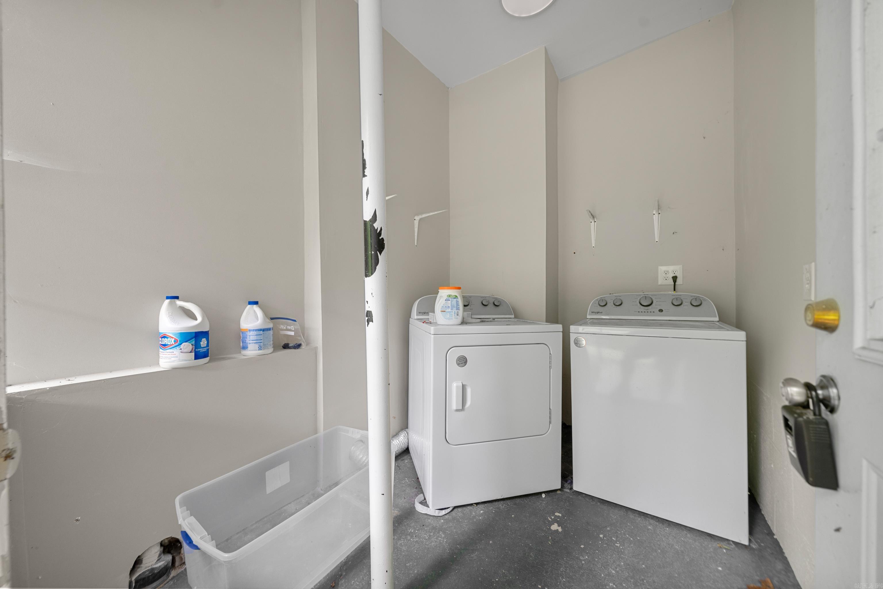 169  Crest  Hot Springs, AR