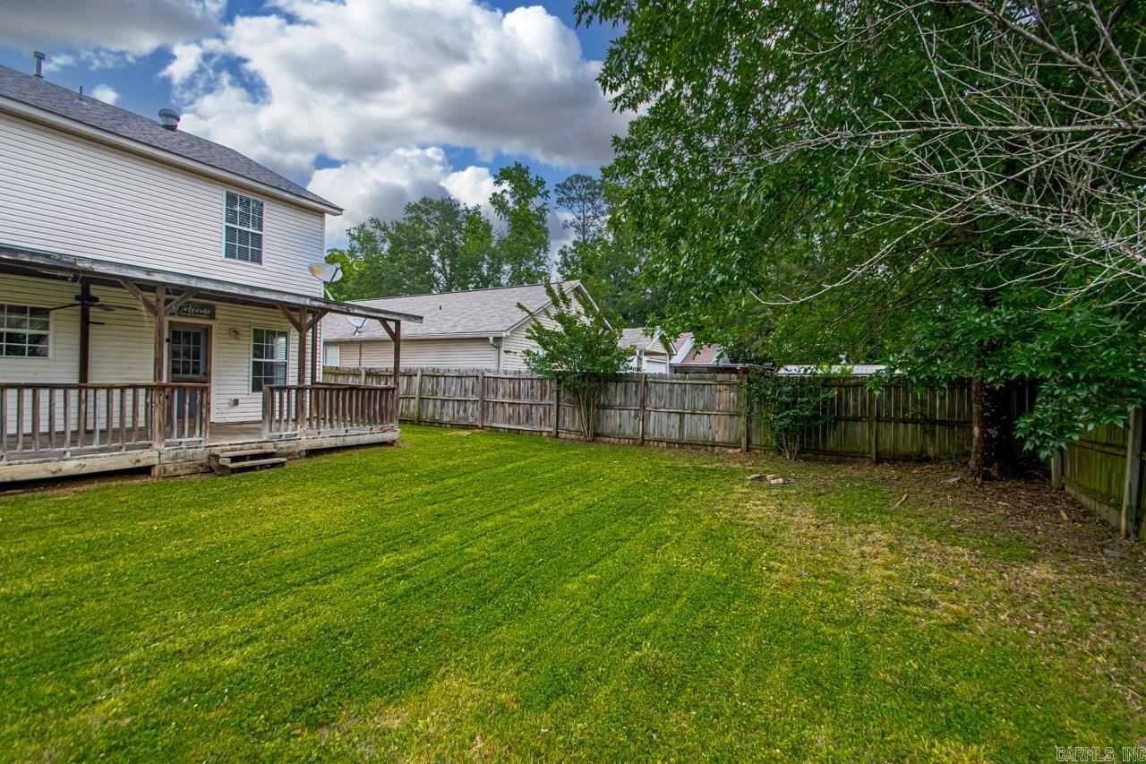 111  Village  Benton, AR