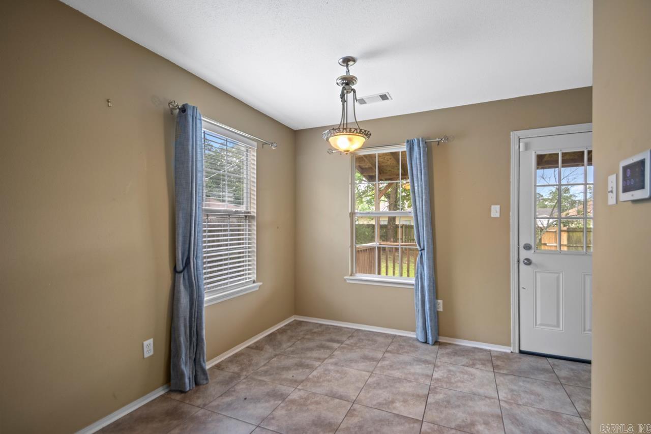 111  Village  Benton, AR