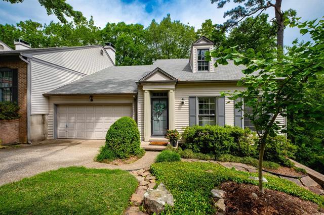 3501  Oakwood  Little Rock, AR