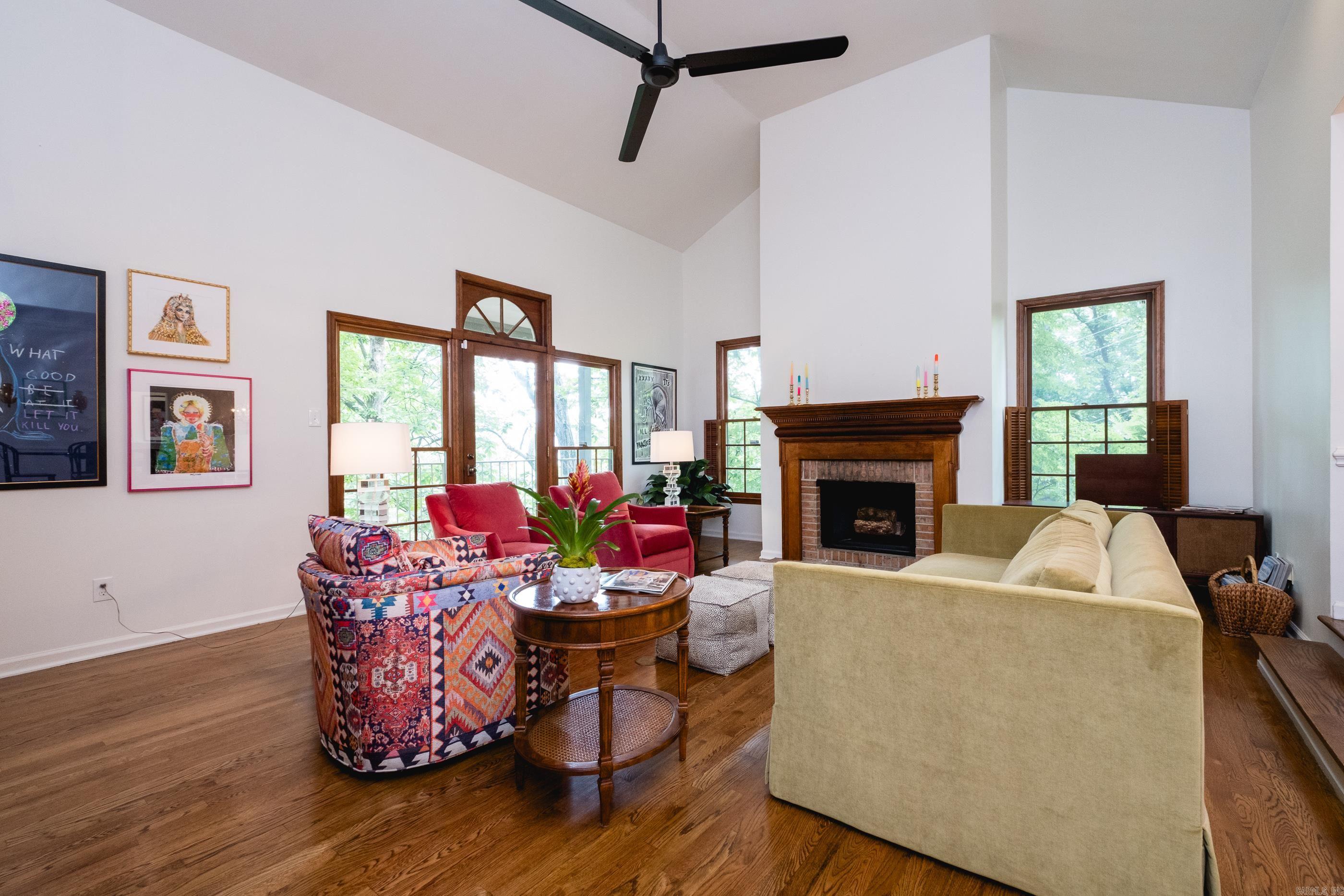 3501  Oakwood  Little Rock, AR