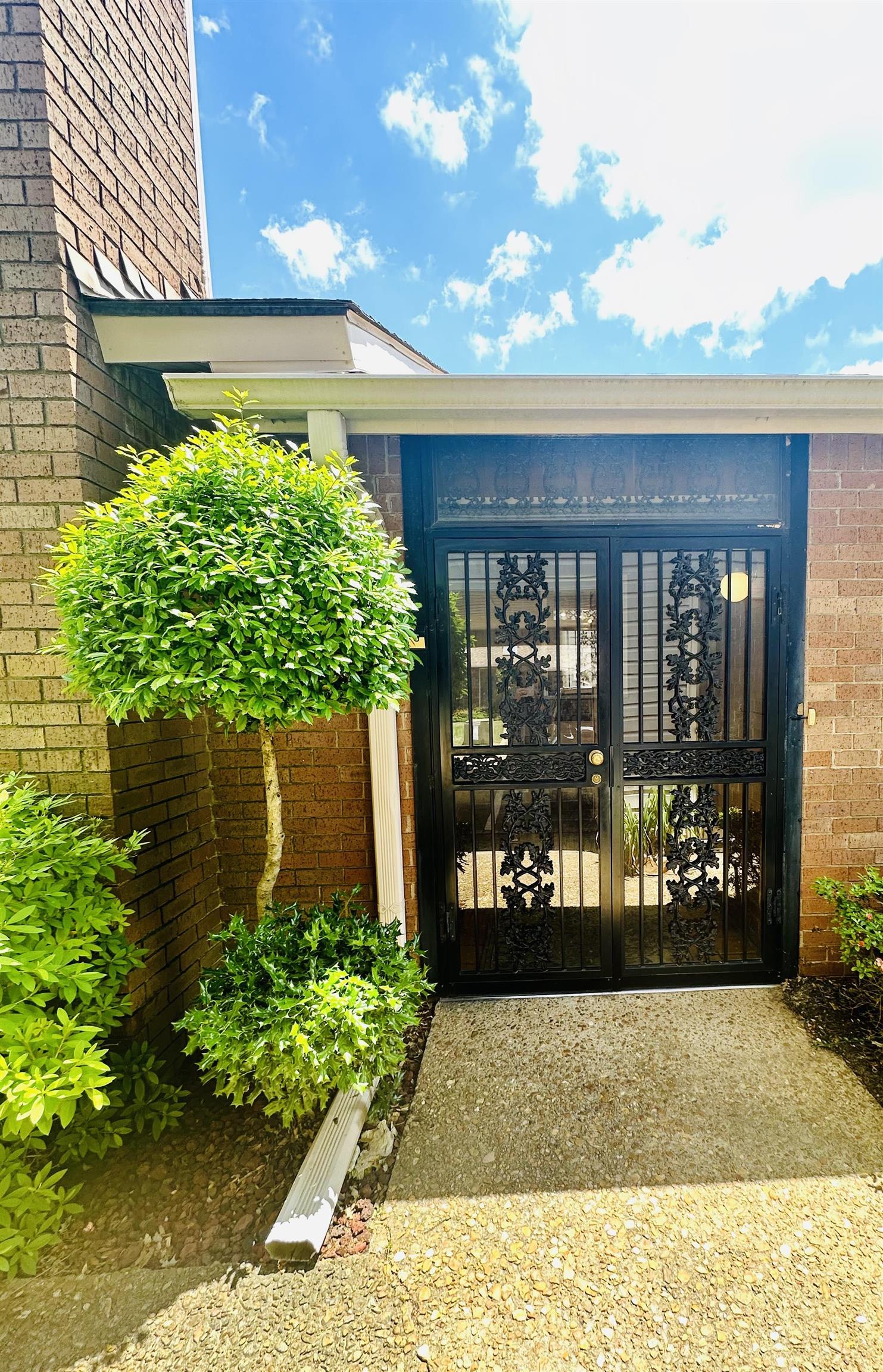 2705 B  Greenbriar  Jonesboro, AR
