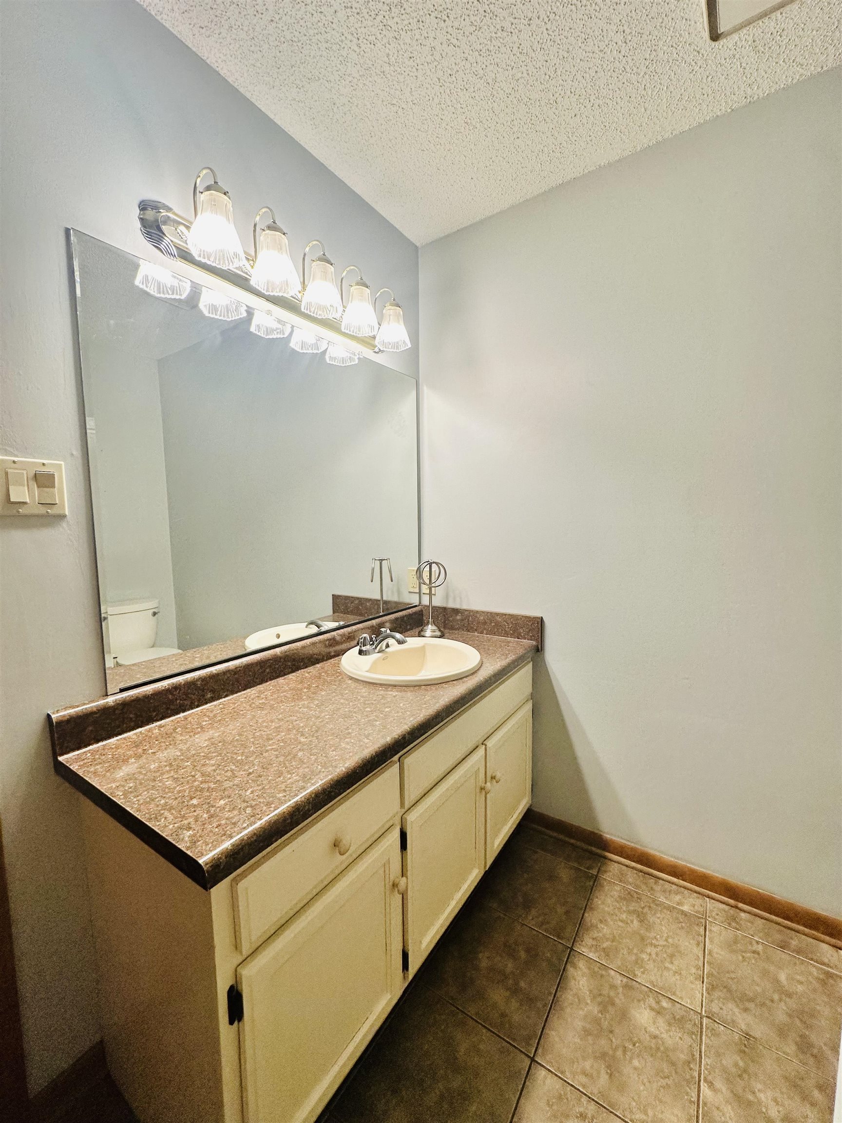 2705 B  Greenbriar  Jonesboro, AR