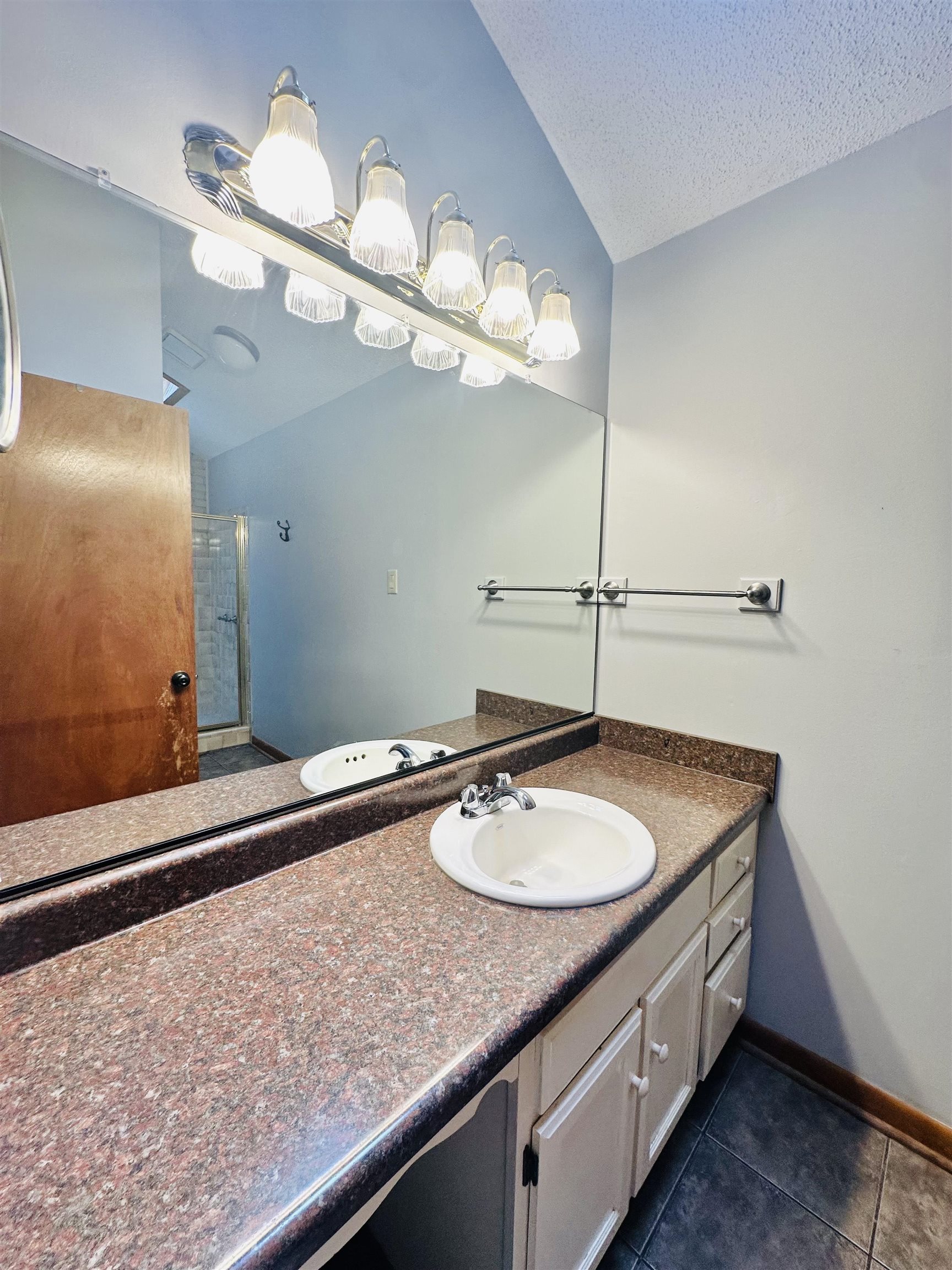 2705 B  Greenbriar  Jonesboro, AR