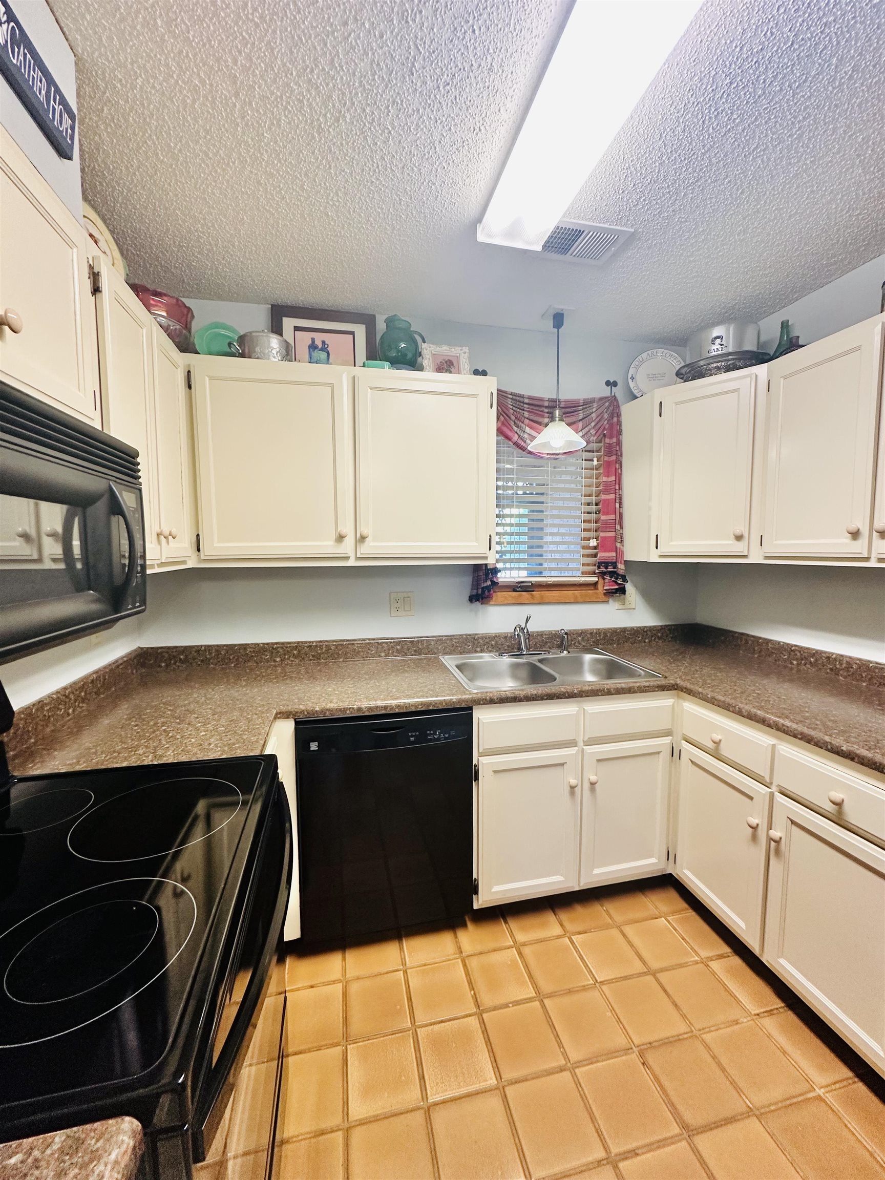 2705 B  Greenbriar  Jonesboro, AR