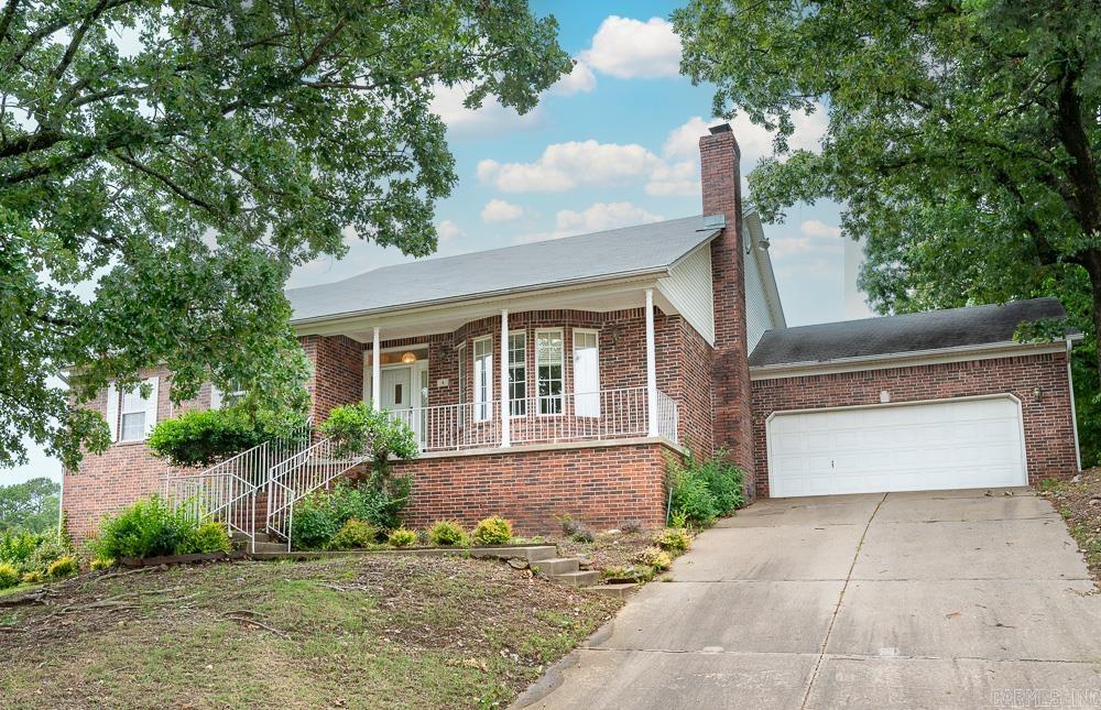 4  Hunter  Little Rock, AR