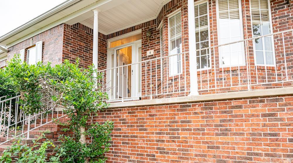 4  Hunter  Little Rock, AR