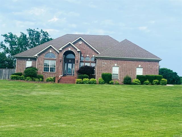 2281  Lookout Mountain Road  Benton, AR