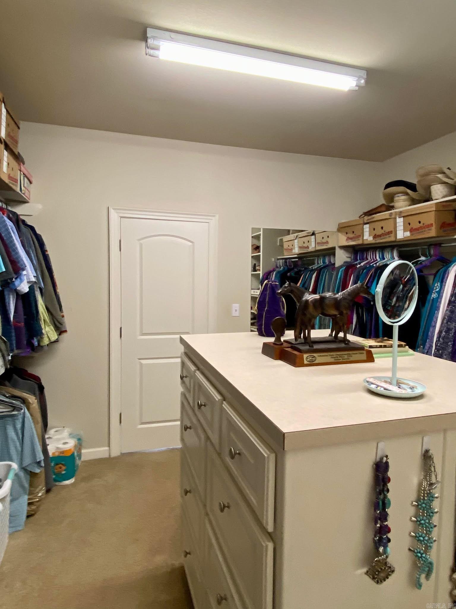 2281  Lookout Mountain Road  Benton, AR