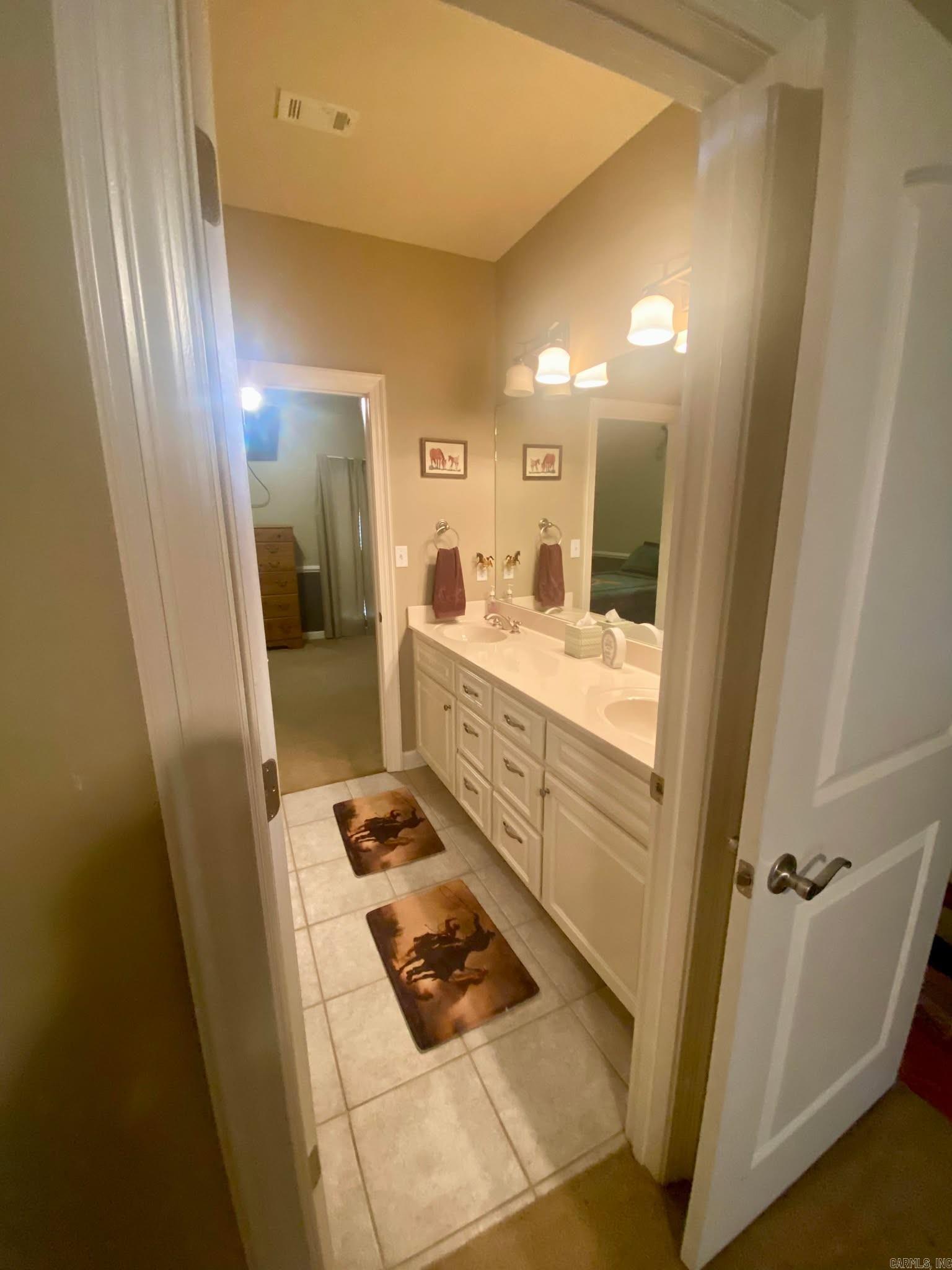 2281  Lookout Mountain Road  Benton, AR