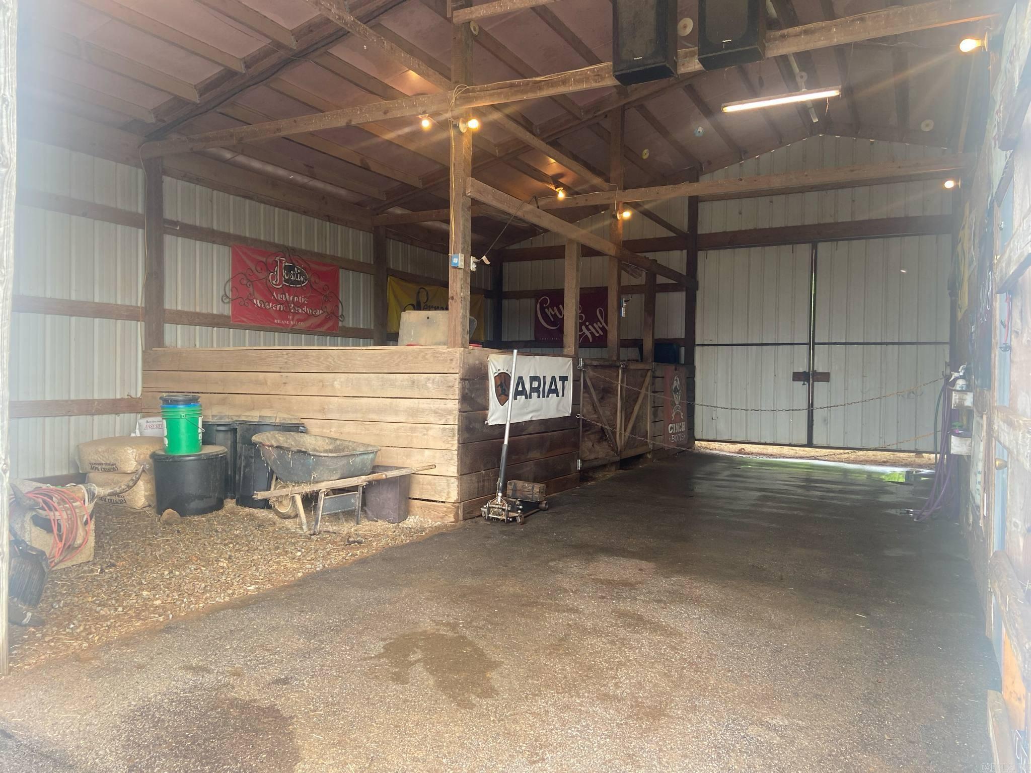 2281  Lookout Mountain Road  Benton, AR