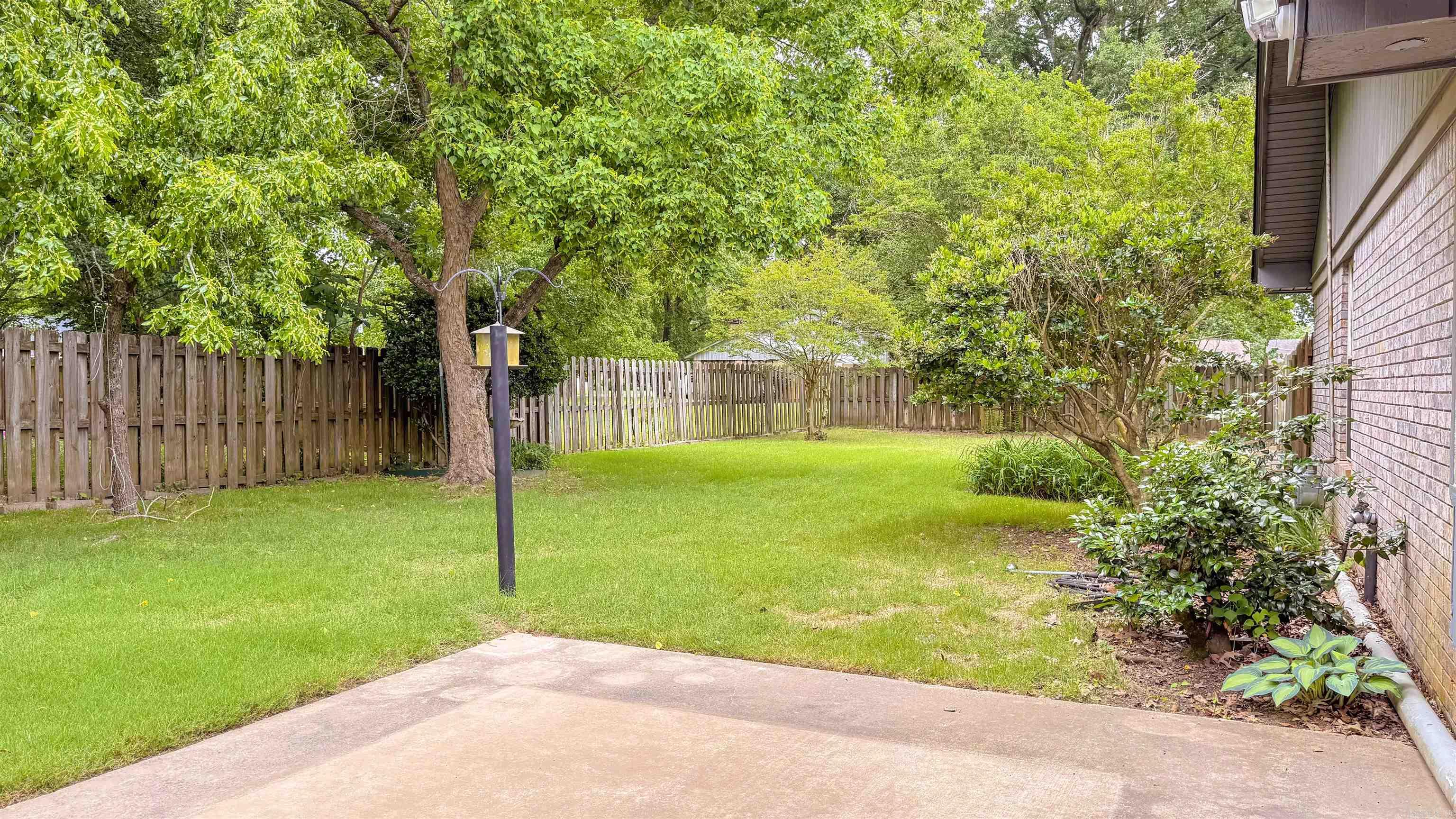 1608 N 3rd McGehee, AR 71654
