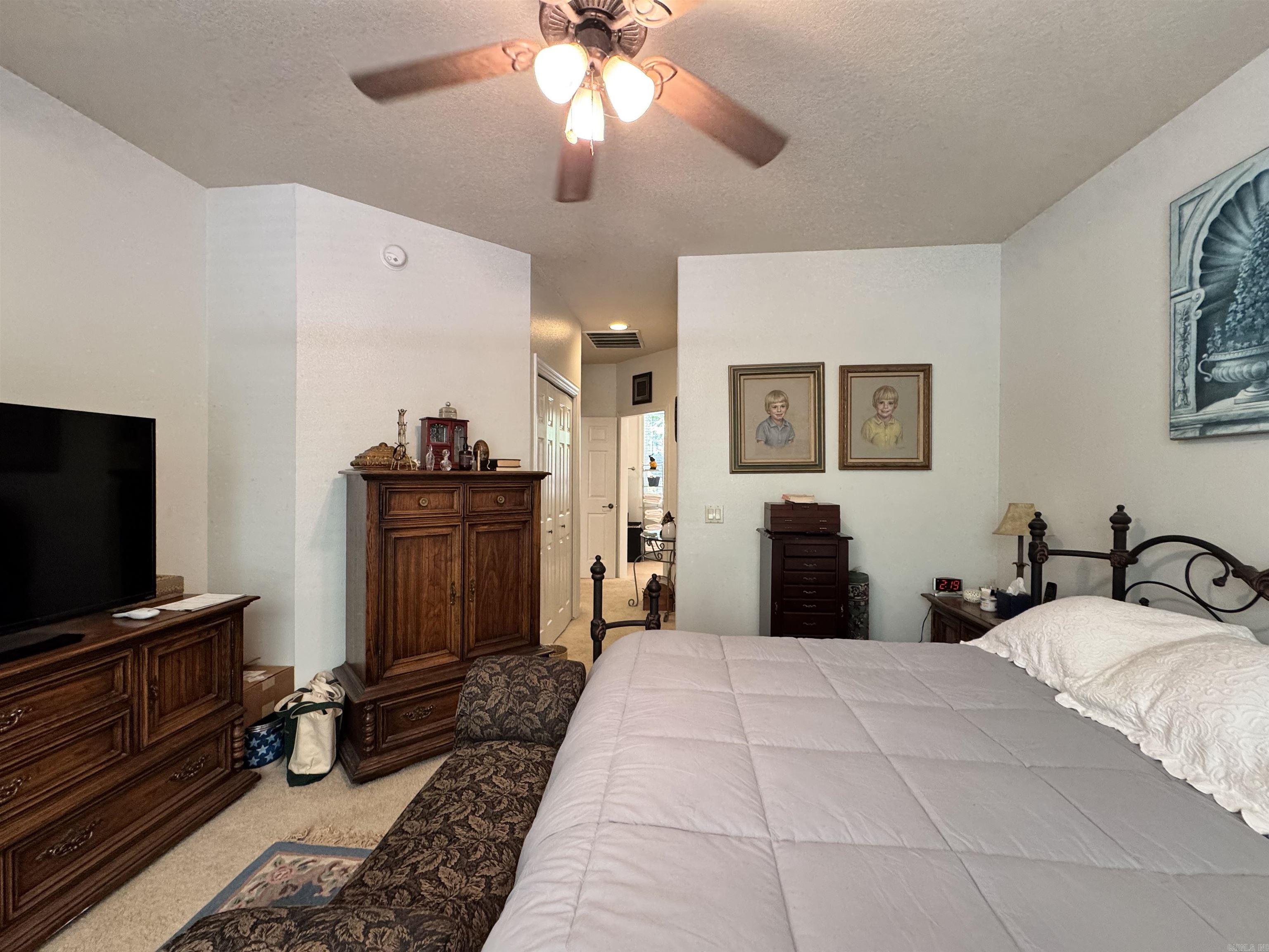 10  Hortezuela  Hot Springs Village, AR