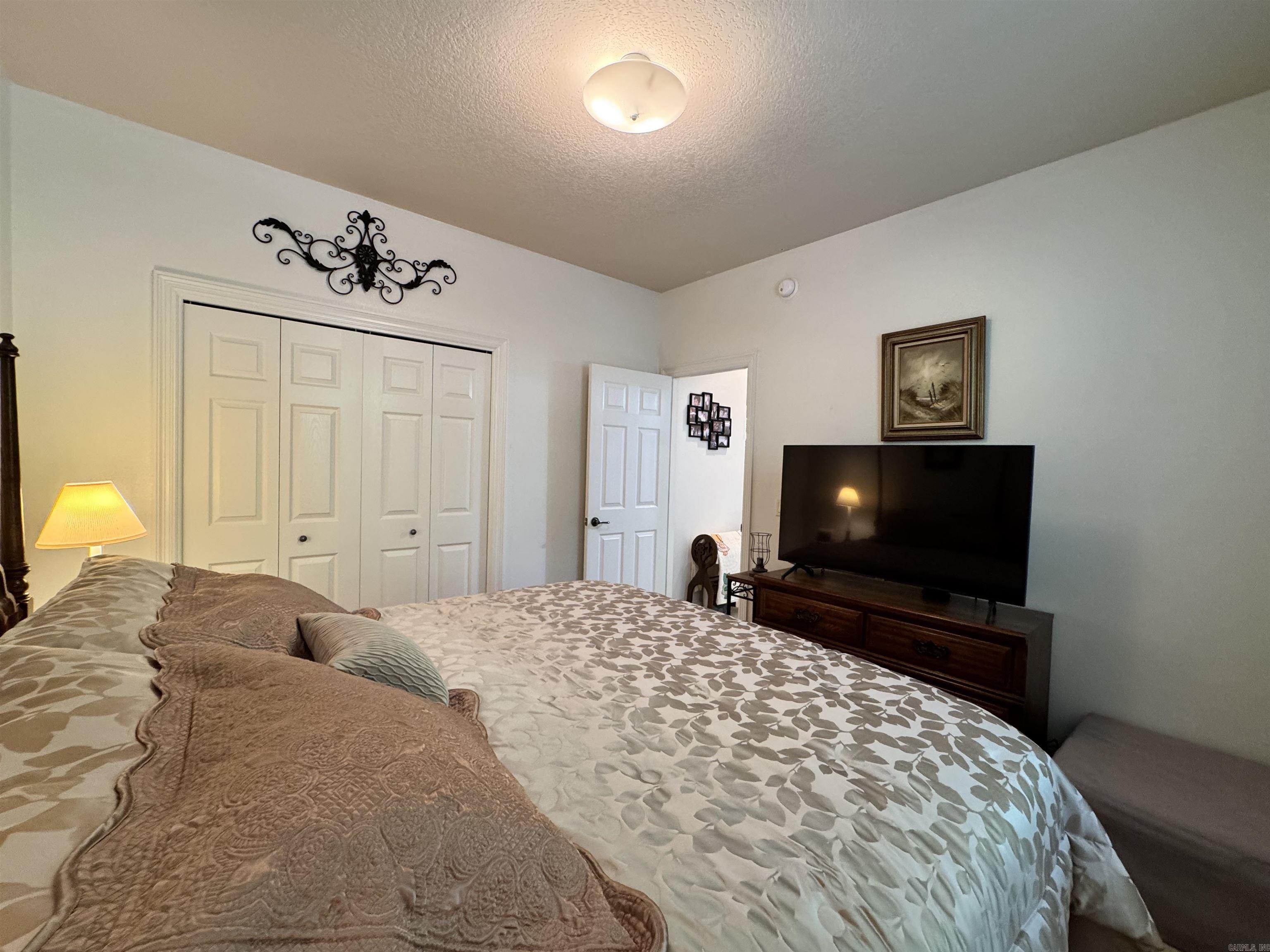 10  Hortezuela  Hot Springs Village, AR