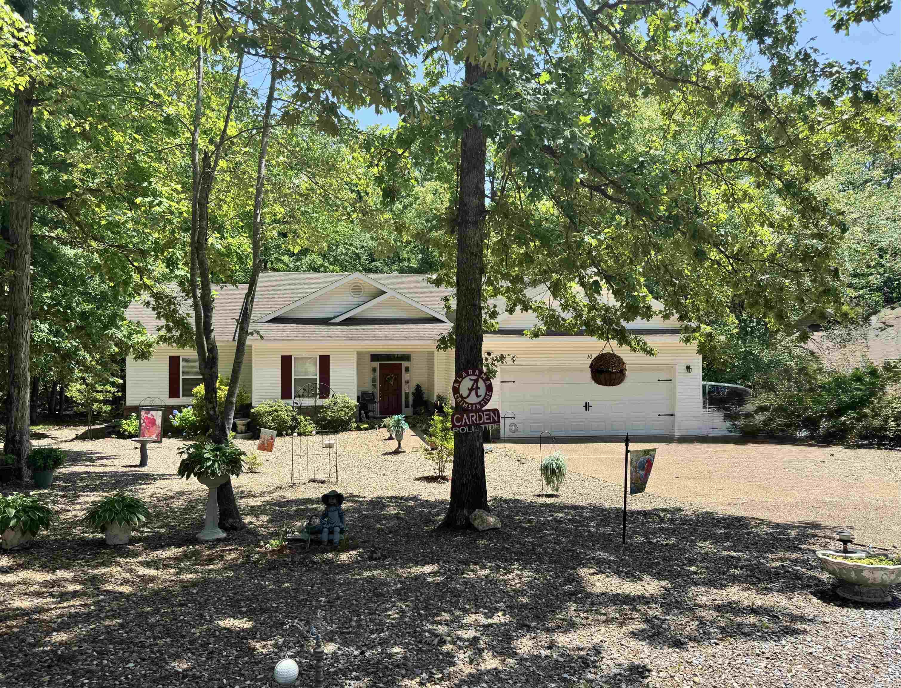 10  Hortezuela  Hot Springs Village, AR
