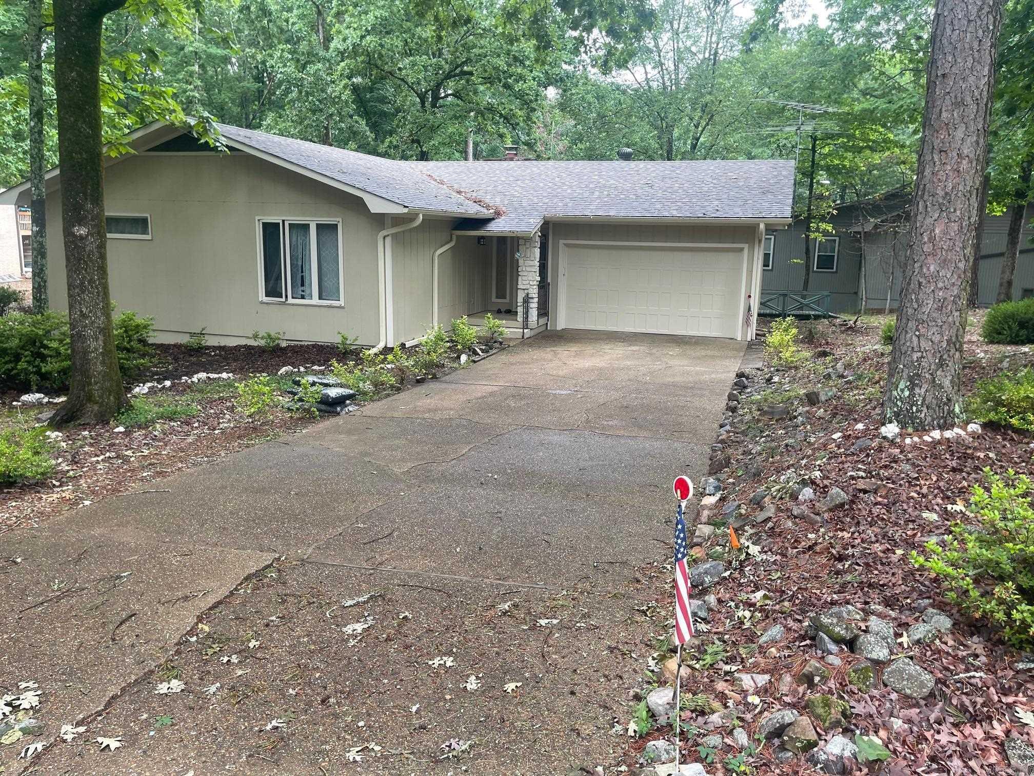 54  La Granja Circle  Hot Springs Village, AR